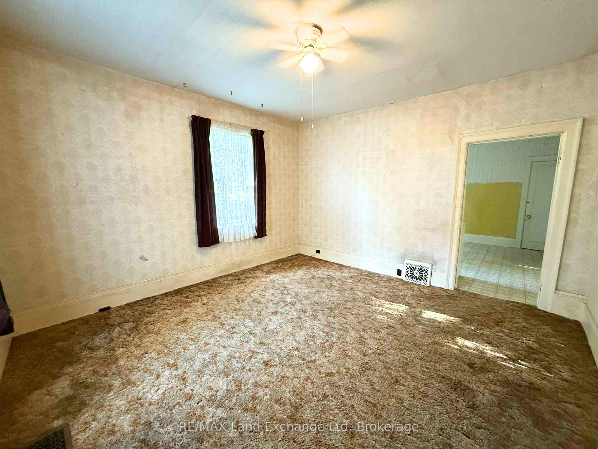 Photo 13 of 66 Diagonal Road, North Huron, Wingham — HOMEH