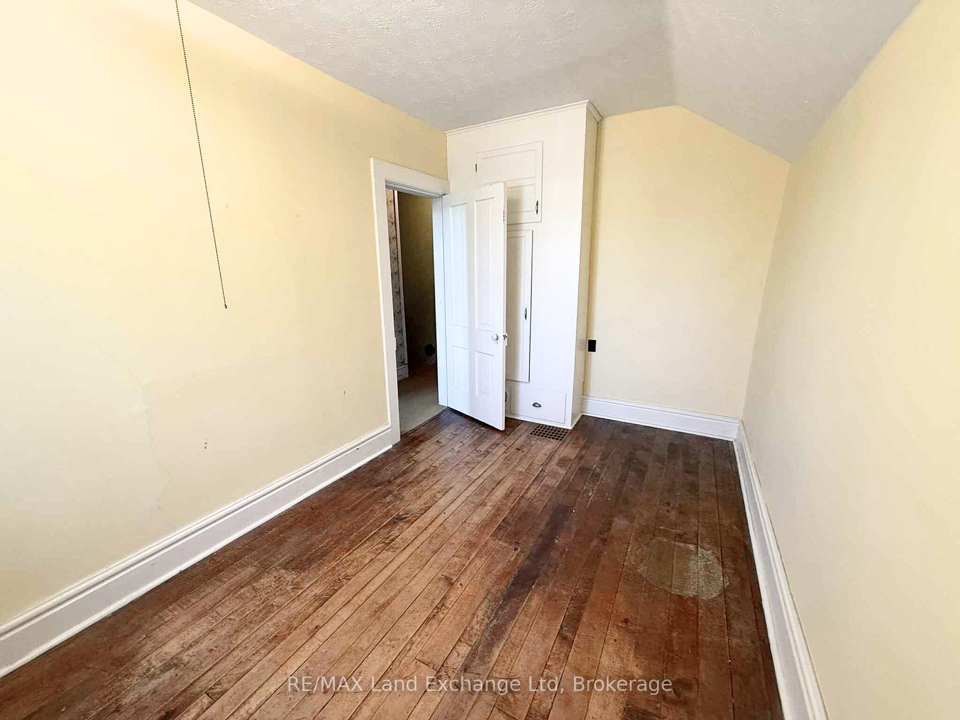 Photo 18 of 66 Diagonal Road, North Huron, Wingham — HOMEH