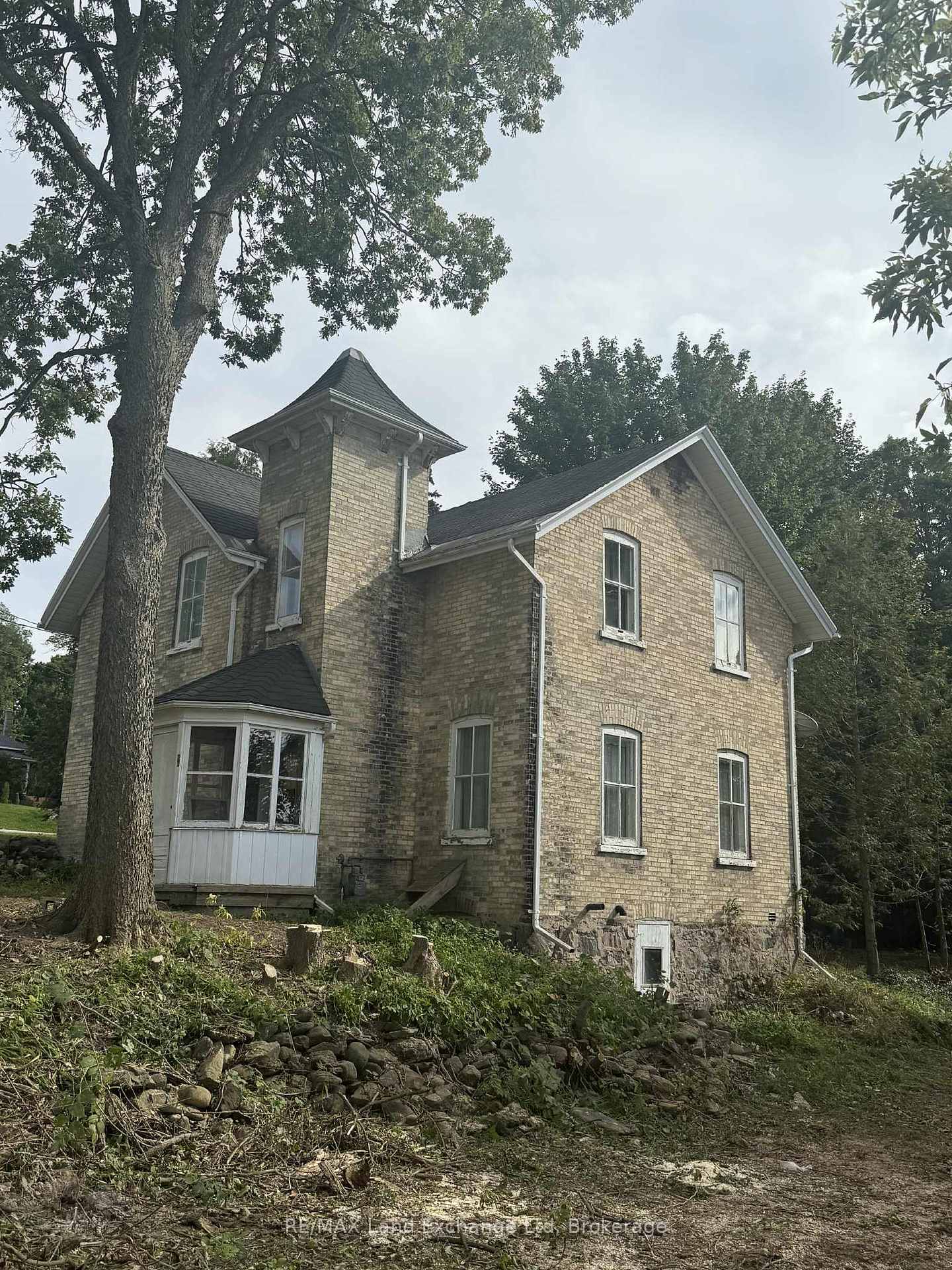 Photo 26 of 66 Diagonal Road, North Huron, Wingham — HOMEH