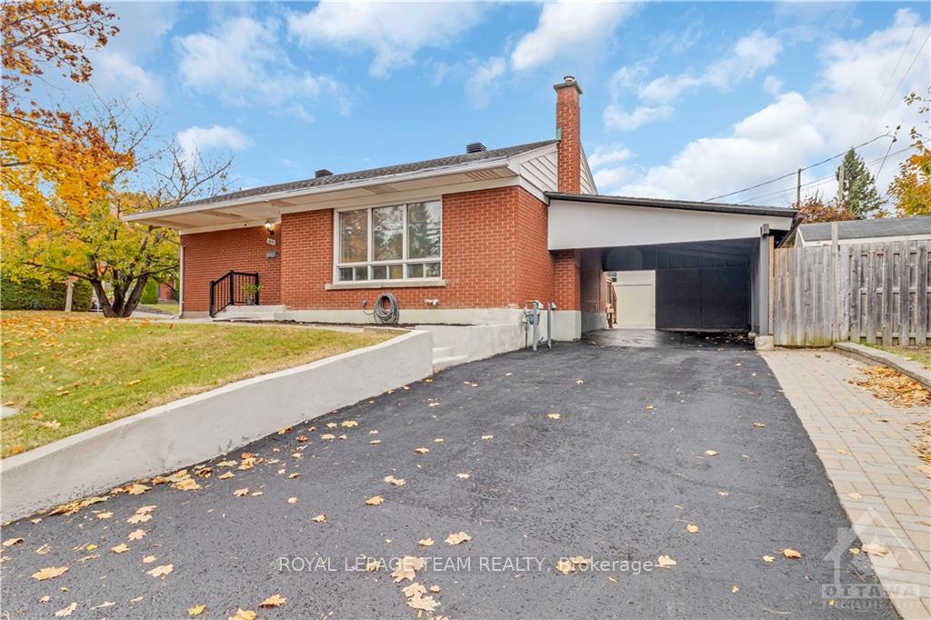 Photo 1 of 2686 Iris Street, Ottawa, Queensway Terrace South/Ridgeview — HOMEH