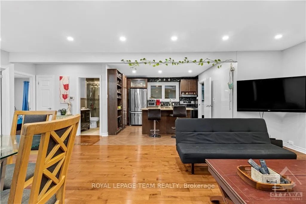 Photo 10 of 2686 Iris Street, Ottawa, Queensway Terrace South/Ridgeview — HOMEH