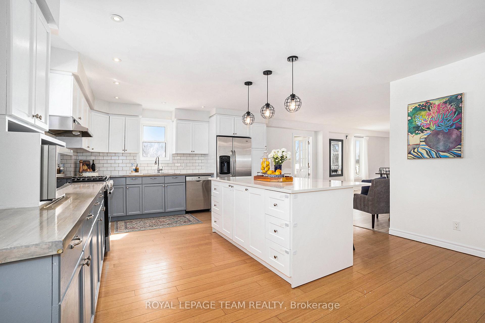 Photo 5 of 13034 Boyne Road, North Dundas, North Dundas (Winchester) Twp — HOMEH
