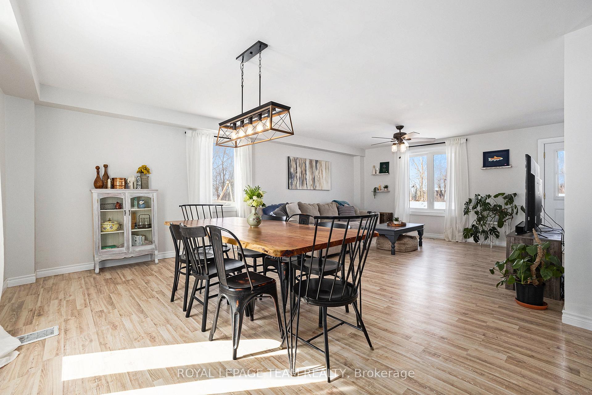 Photo 8 of 13034 Boyne Road, North Dundas, North Dundas (Winchester) Twp — HOMEH