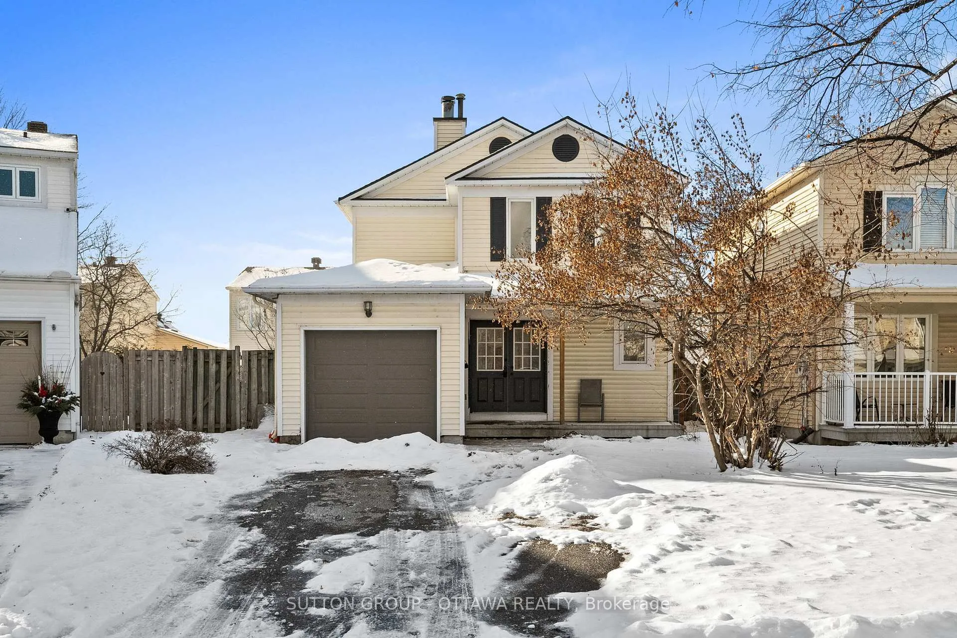 Photo 1 of 286 Mceachern Crescent, Ottawa, Bilberry Creek/Queenswood Heights — HOMEH