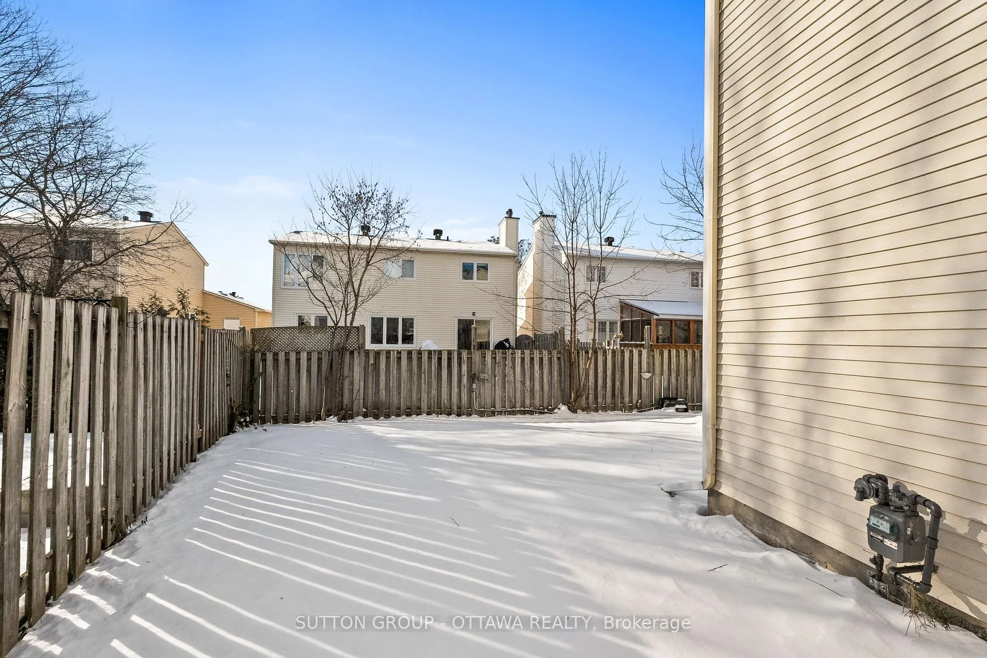 Photo 29 of 286 Mceachern Crescent, Ottawa, Bilberry Creek/Queenswood Heights — HOMEH