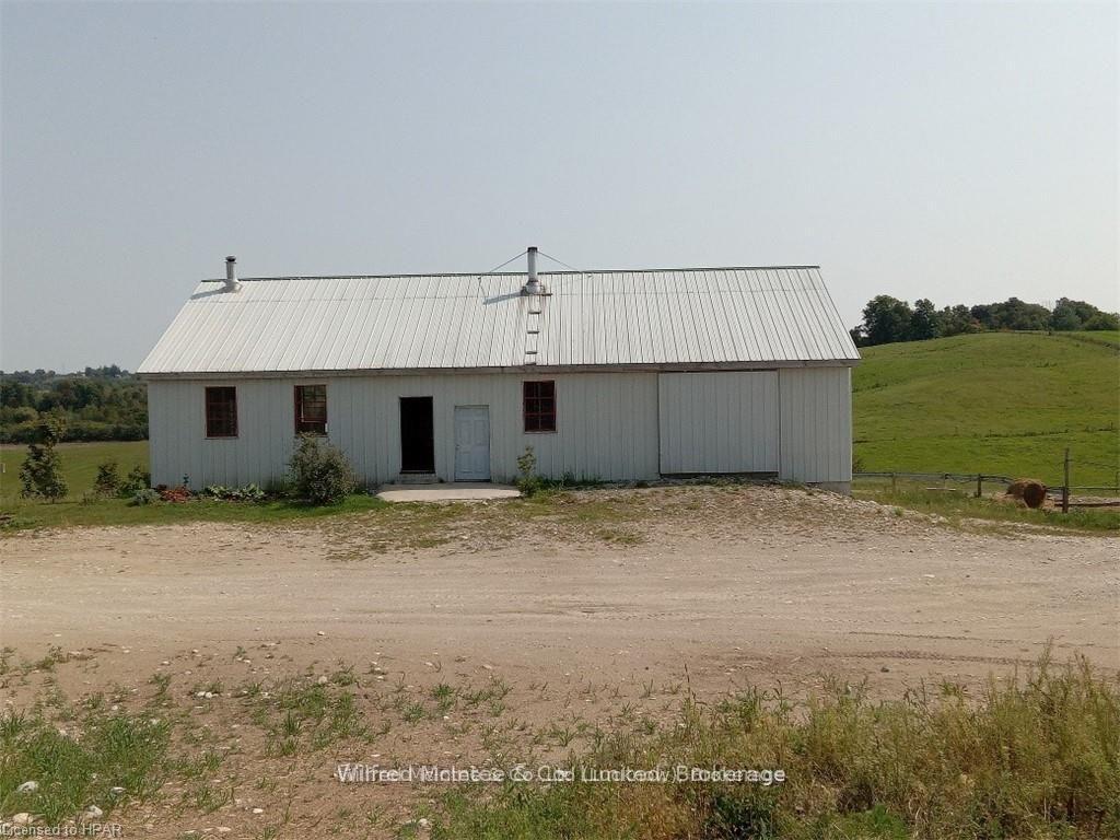 Photo 6 of 84490 Marnoch Line, North Huron, East Wawanosh — HOMEH