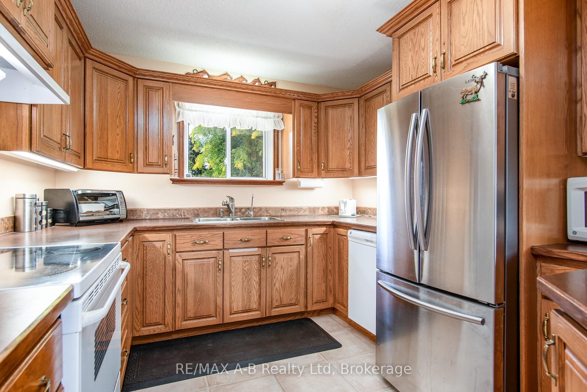 Photo 26 of 100 Red Maple Lane, Perth East, Ellice — HOMEH