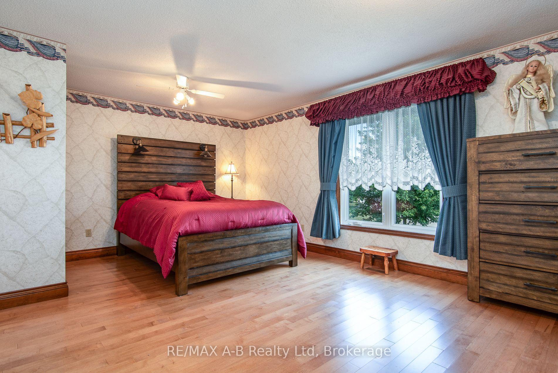 Photo 32 of 100 Red Maple Lane, Perth East, Ellice — HOMEH