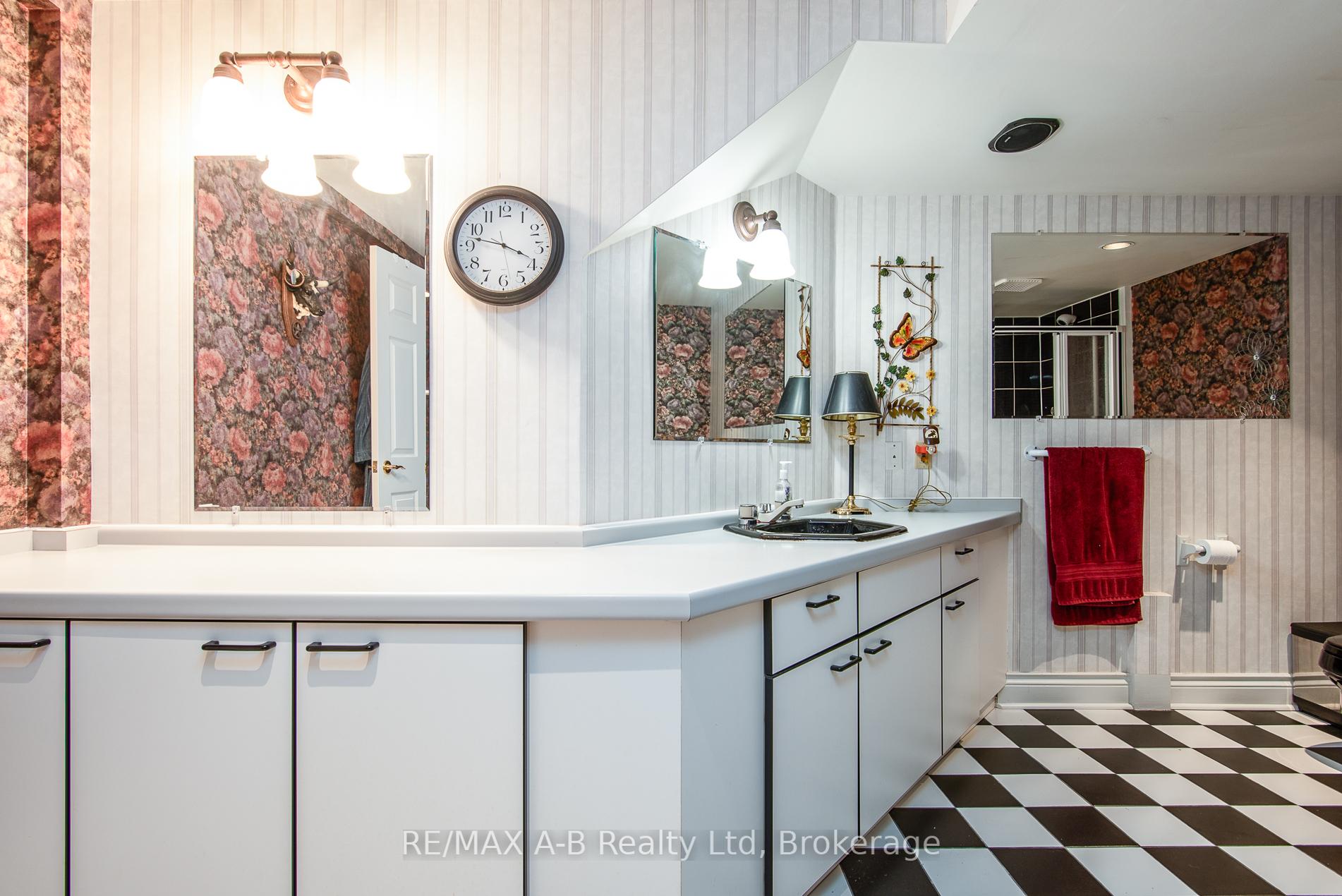 Photo 47 of 100 Red Maple Lane, Perth East, Ellice — HOMEH
