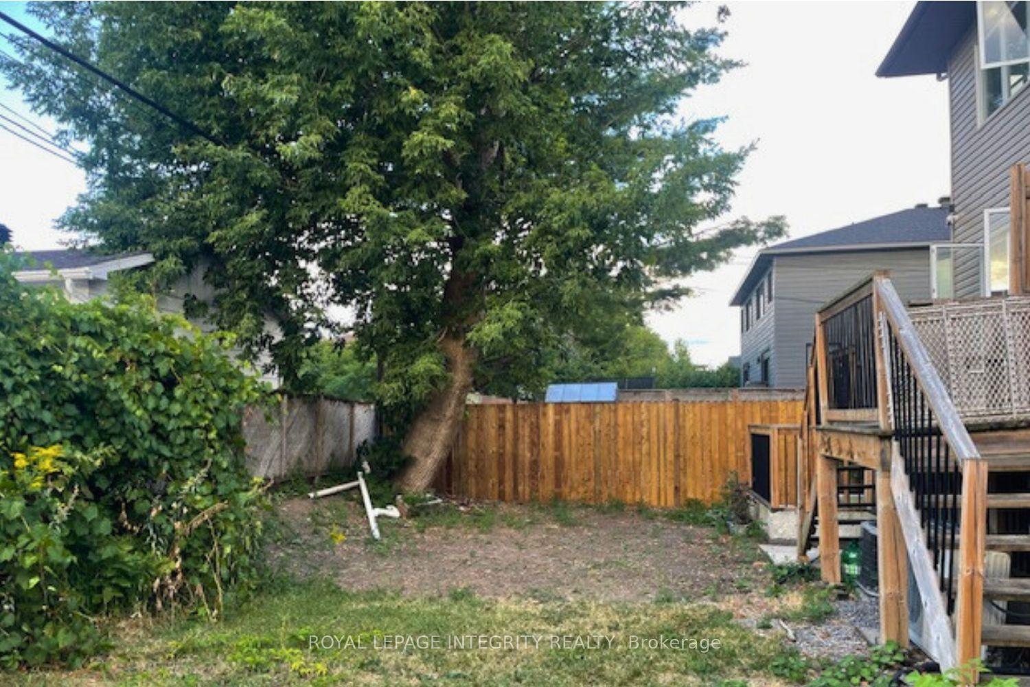 Photo 11 of Unit B, 183 Glynn Avenue, Ottawa, Overbrook/Castle Heights — HOMEH