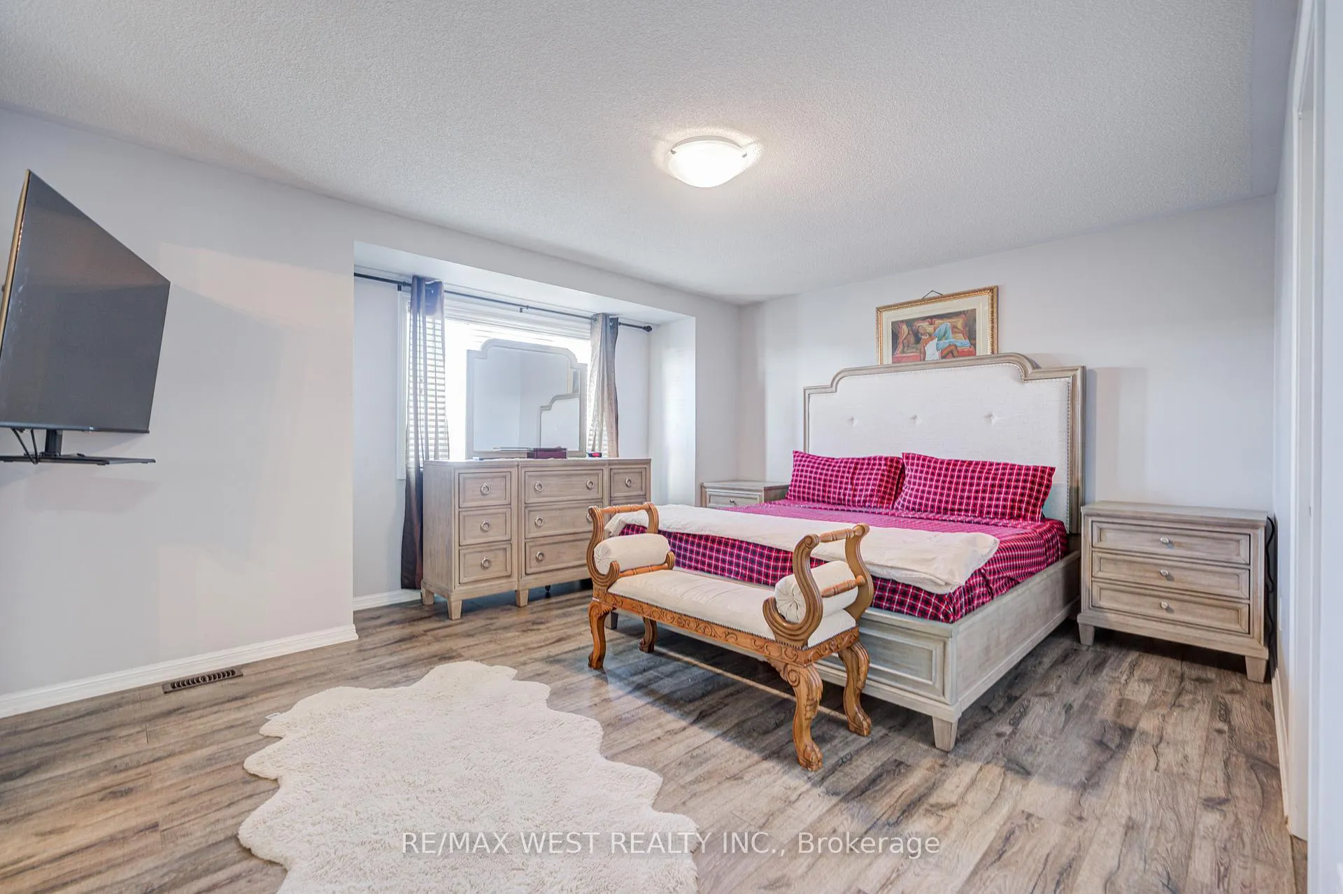 Photo 28 of 24 Davidson Drive, New Tecumseth, Alliston — HOMEH