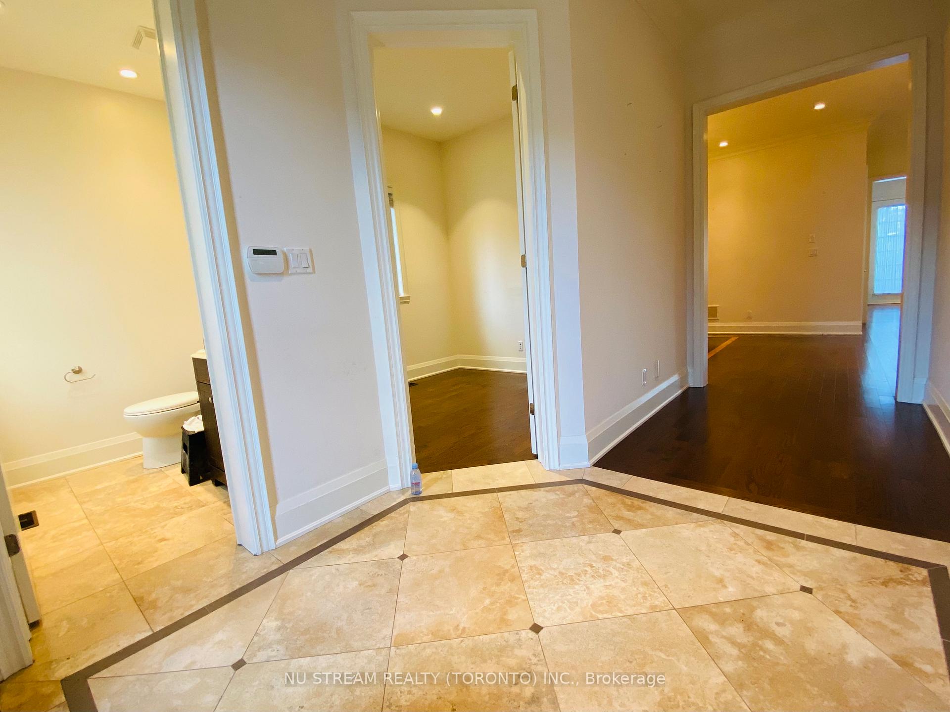 Photo 2 of 90 James Scott Road, Markham, Vinegar Hill — HOMEH