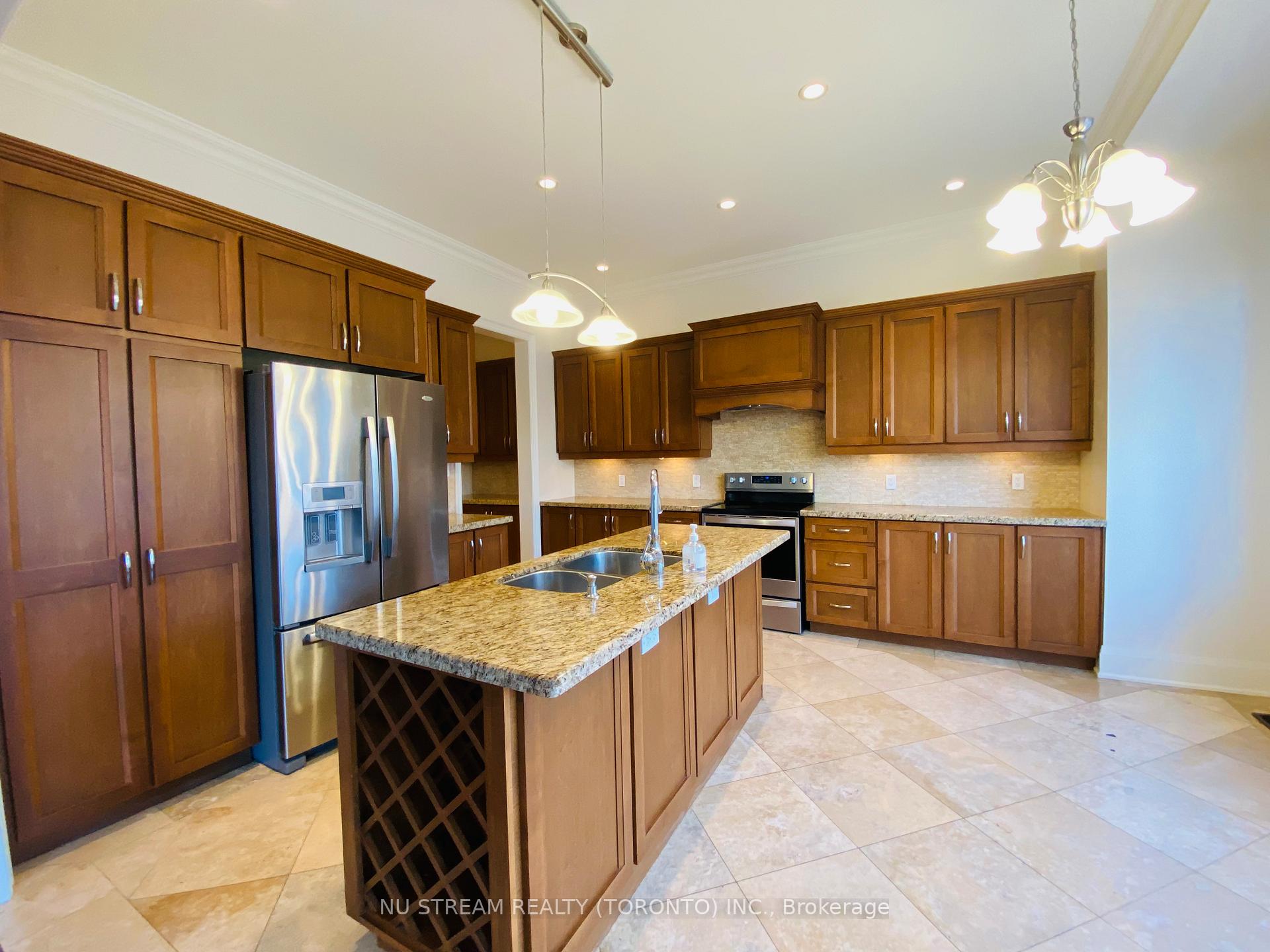 Photo 8 of 90 James Scott Road, Markham, Vinegar Hill — HOMEH