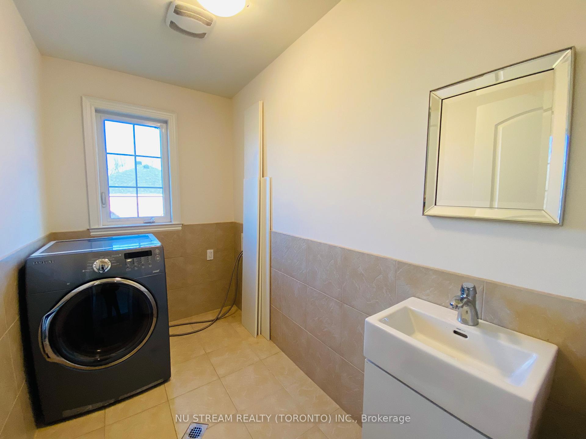 Photo 13 of 90 James Scott Road, Markham, Vinegar Hill — HOMEH