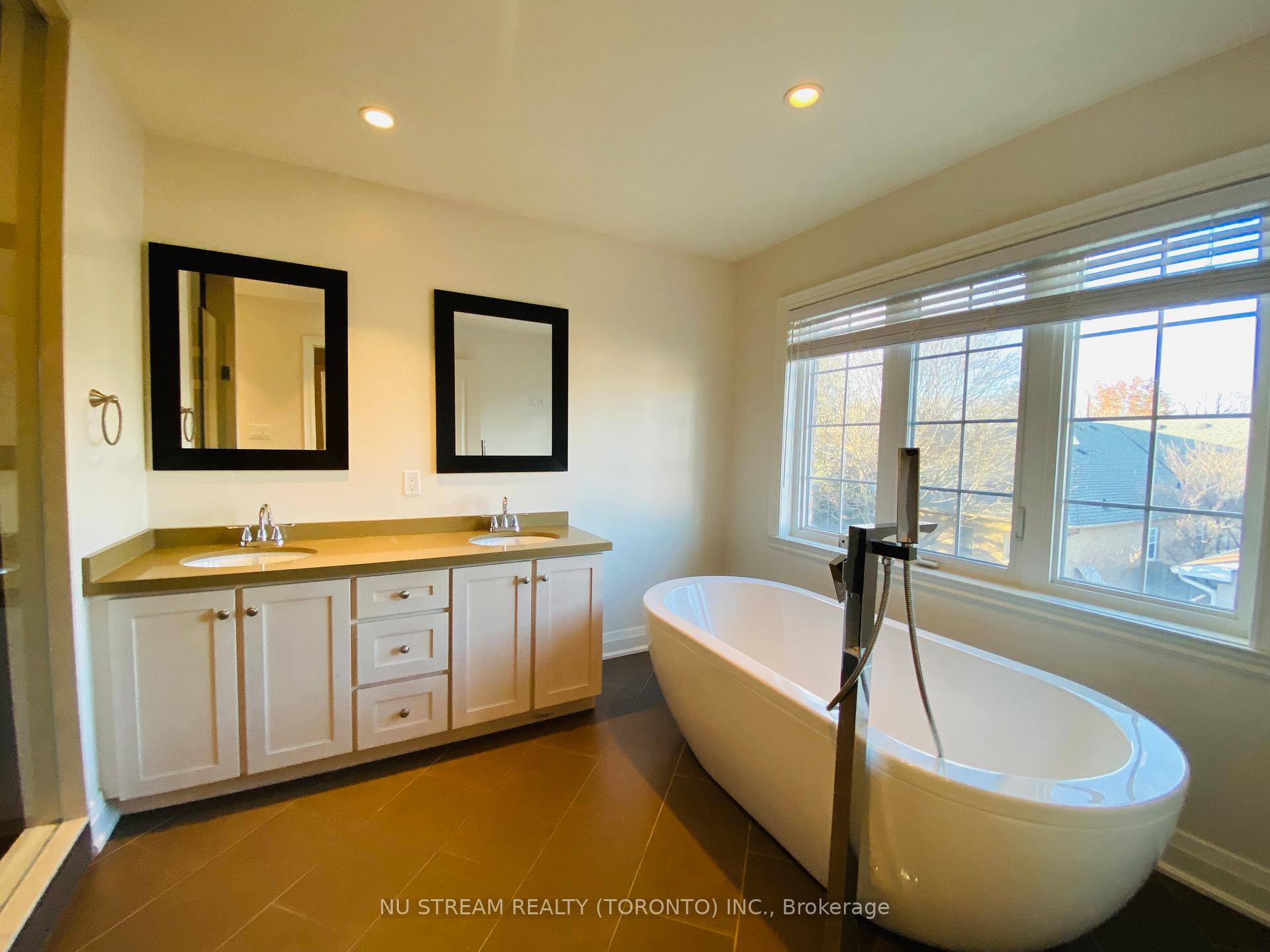 Photo 16 of 90 James Scott Road, Markham, Vinegar Hill — HOMEH