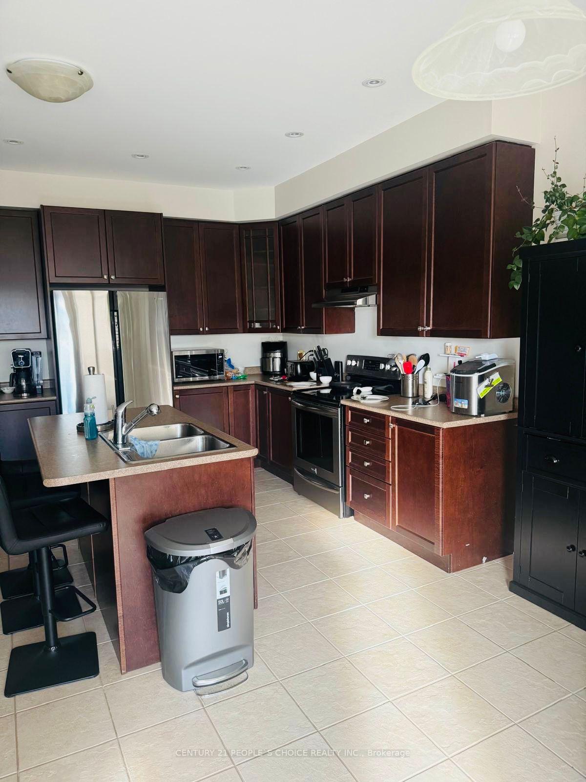 Photo 4 of 60 Kennedy Boulevard, New Tecumseth, Rural New Tecumseth — HOMEH