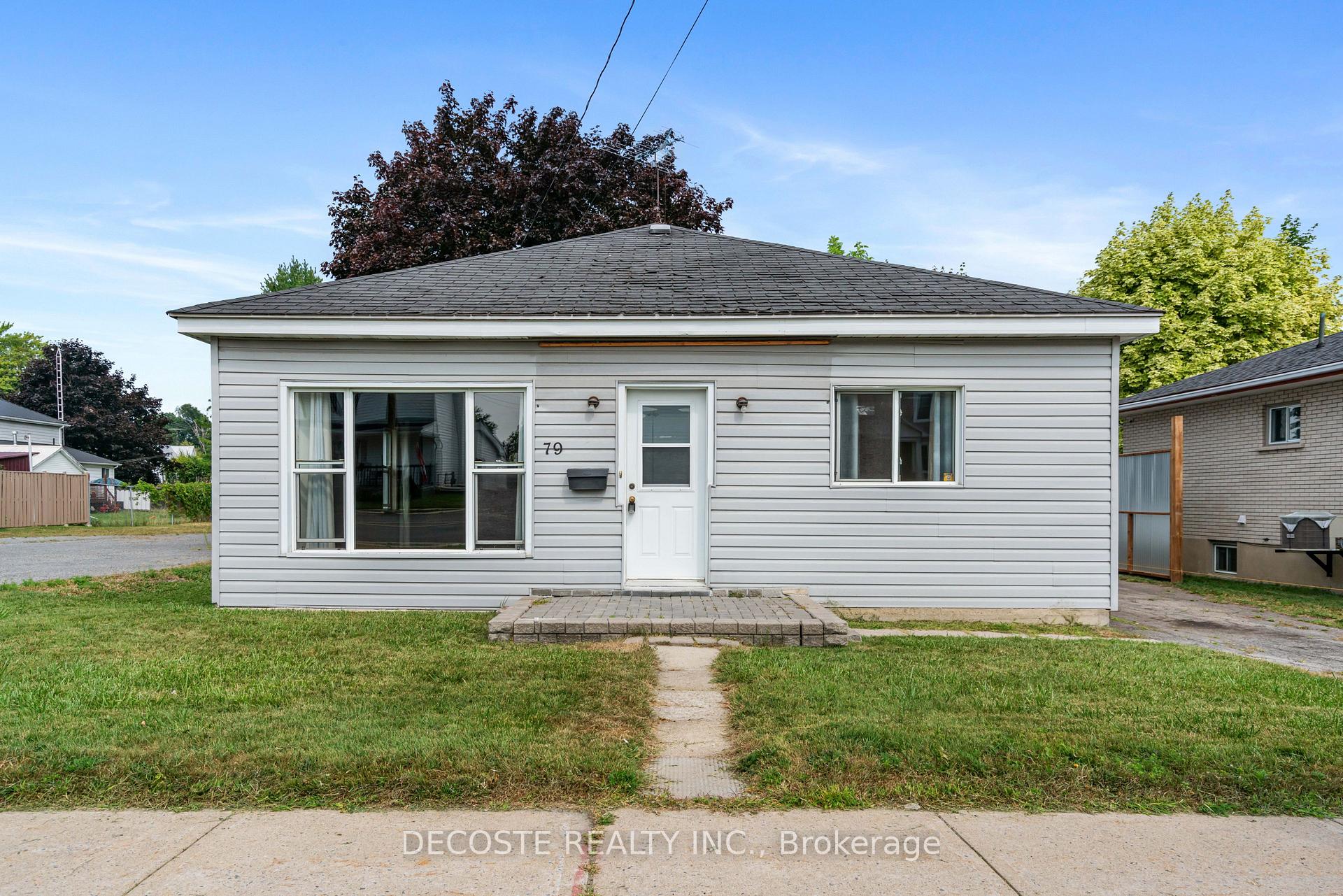 Photo 1 of 79 Lochiel Street E, North Glengarry, Alexandria — HOMEH