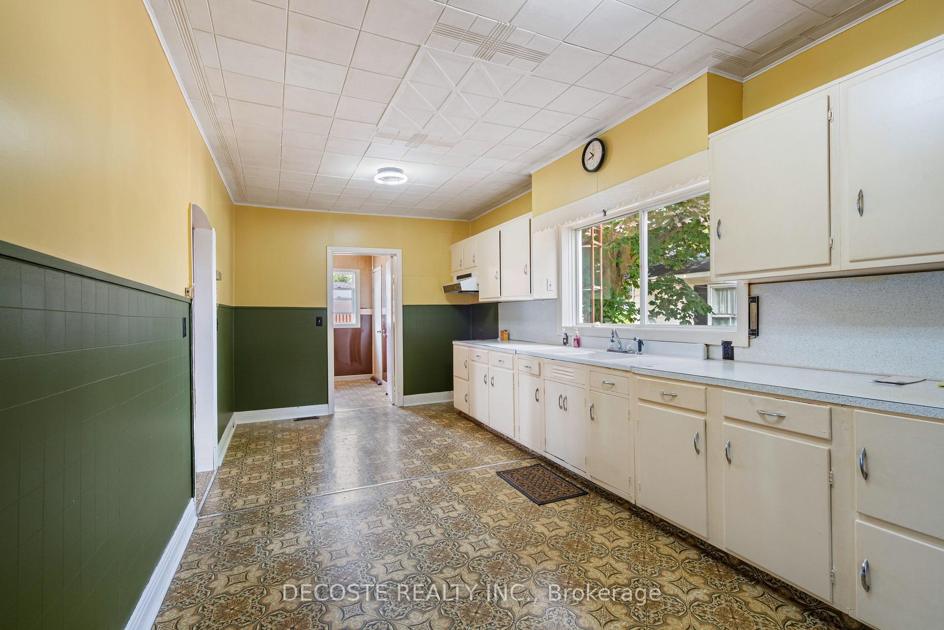 Photo 9 of 79 Lochiel Street E, North Glengarry, Alexandria — HOMEH