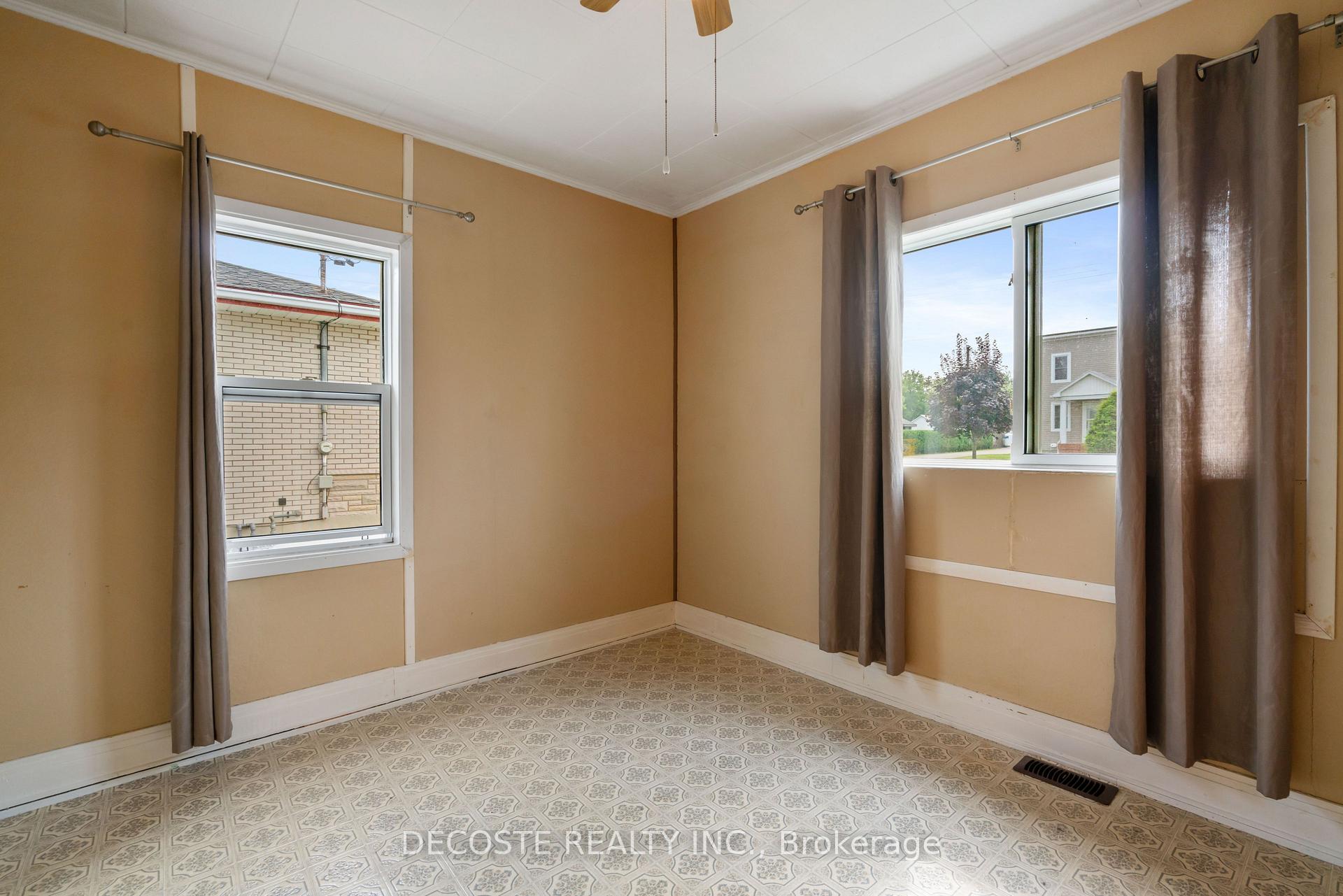 Photo 14 of 79 Lochiel Street E, North Glengarry, Alexandria — HOMEH