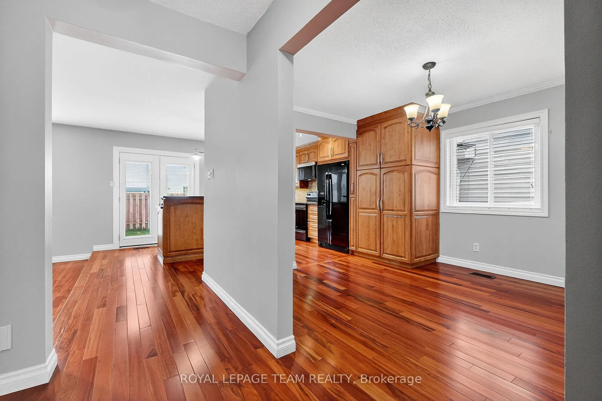 Photo 8 of 1475 York Mills Drive, Ottawa, Fallingbrook/Ridgemount — HOMEH