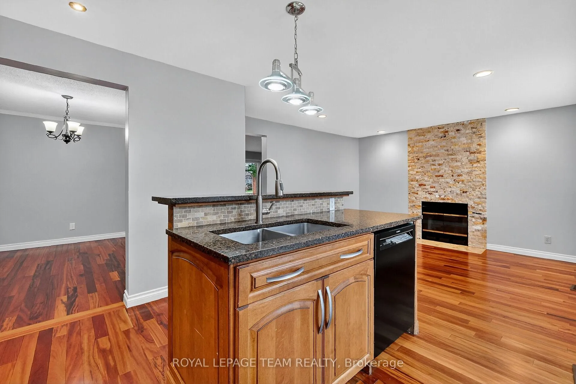 Photo 13 of 1475 York Mills Drive, Ottawa, Fallingbrook/Ridgemount — HOMEH