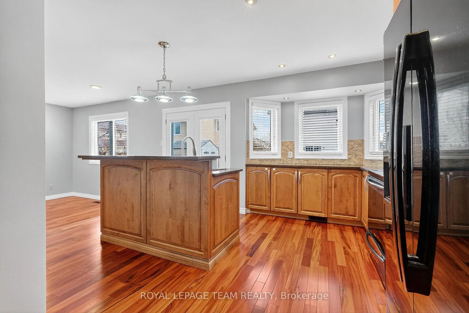 Photo 19 of 1475 York Mills Drive, Ottawa, Fallingbrook/Ridgemount — HOMEH