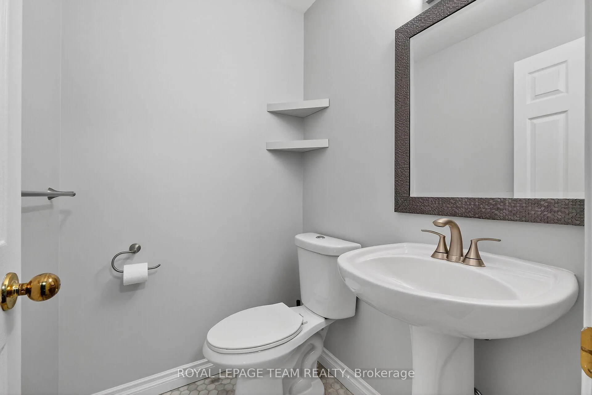 Photo 21 of 1475 York Mills Drive, Ottawa, Fallingbrook/Ridgemount — HOMEH