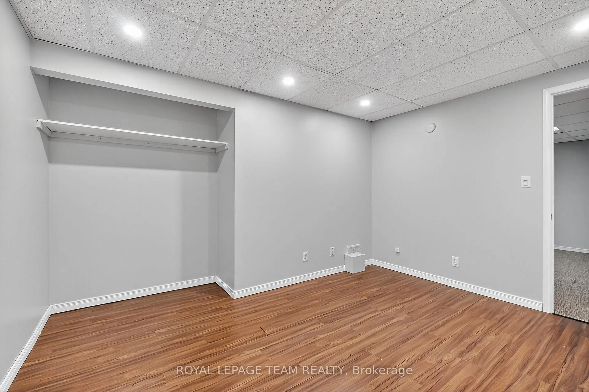 Photo 43 of 1475 York Mills Drive, Ottawa, Fallingbrook/Ridgemount — HOMEH