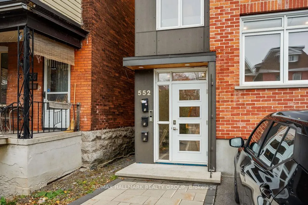 Photo 2 of Unit 1, 552 Mcleod Street, Ottawa, Ottawa Centre — HOMEH
