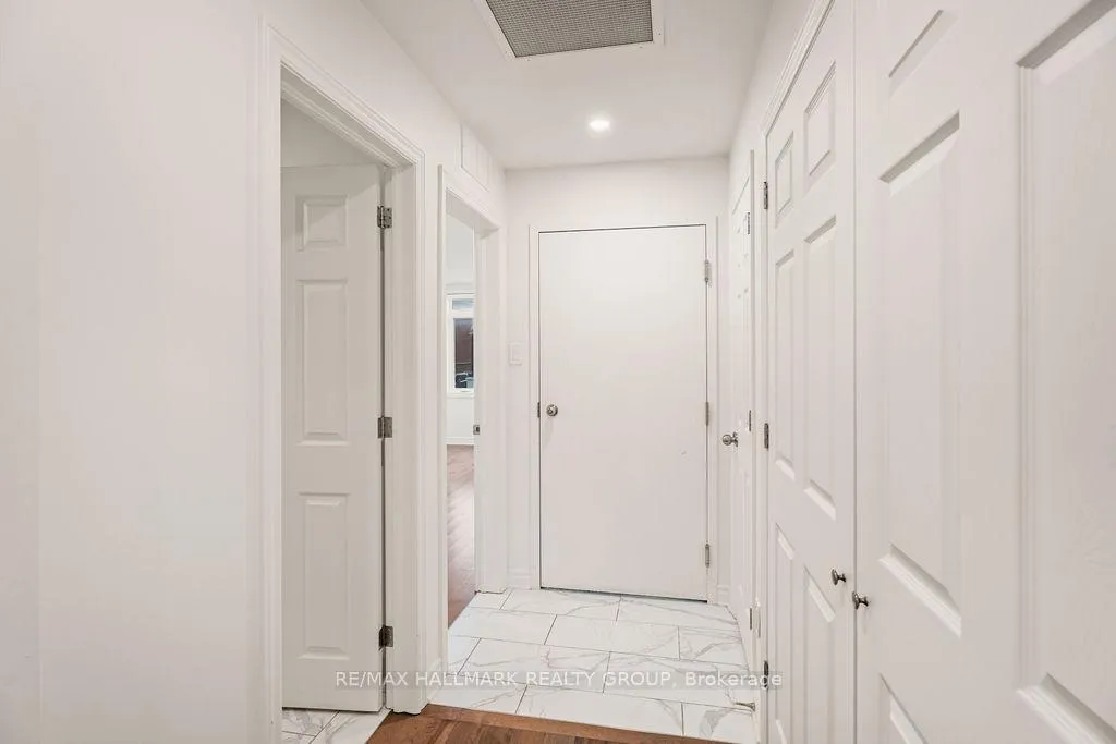 Photo 3 of Unit 1, 552 Mcleod Street, Ottawa, Ottawa Centre — HOMEH