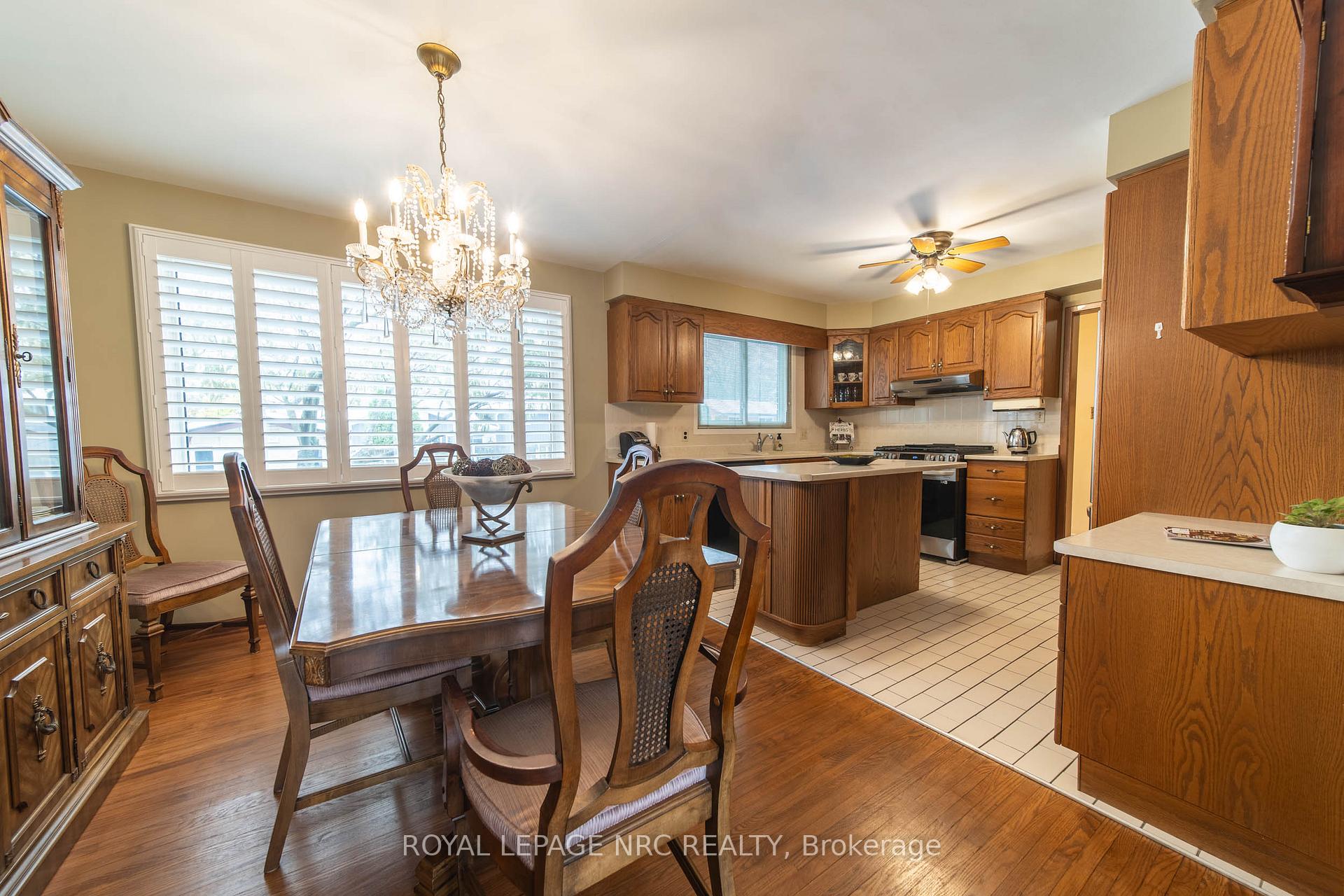 Photo 5 of 7106 Freeman Street, Niagara Falls, Morrison — HOMEH