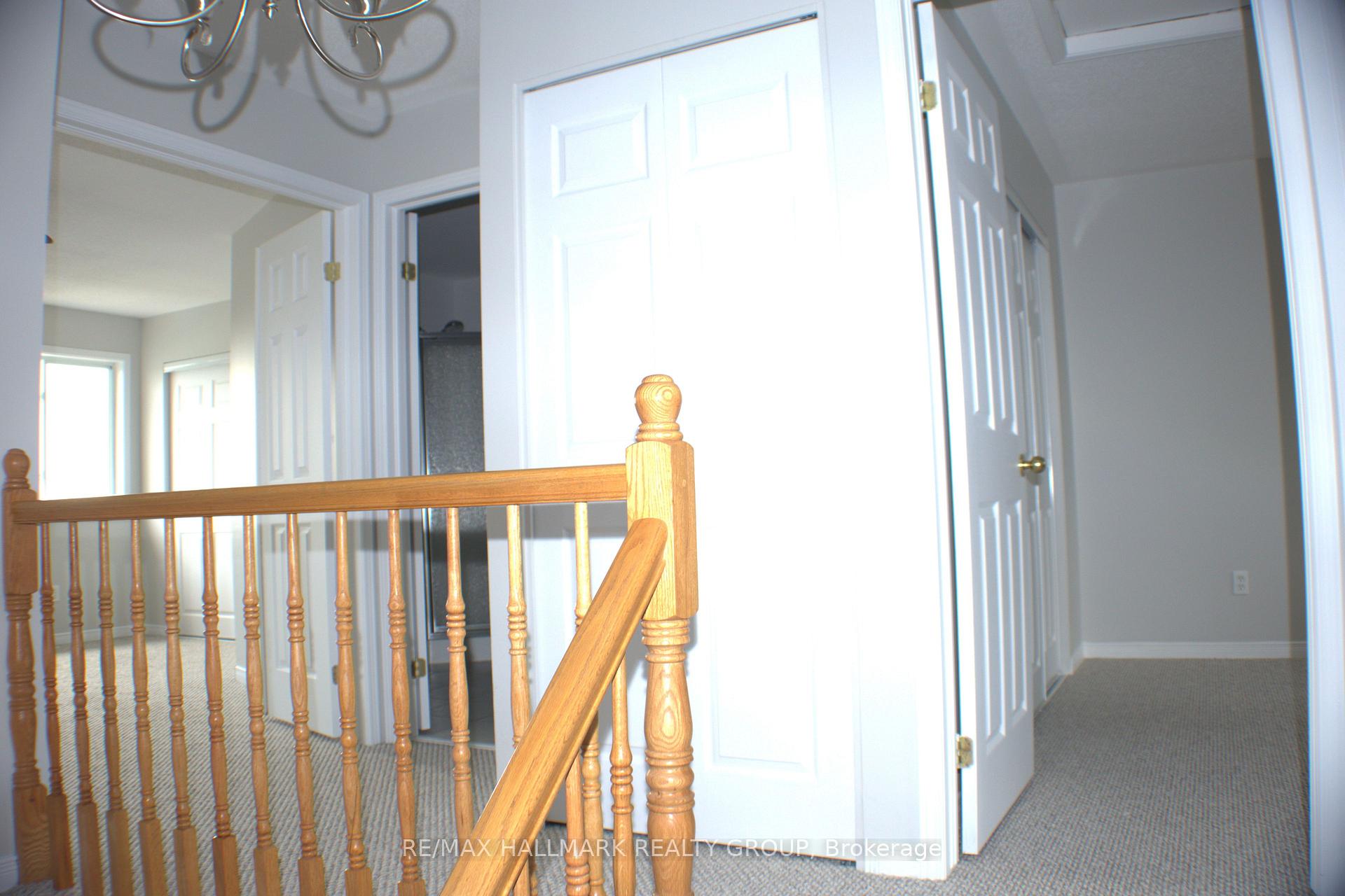 Photo 7 of 2004 Scully Way, Ottawa, Fallingbrook/Gardenway South — HOMEH