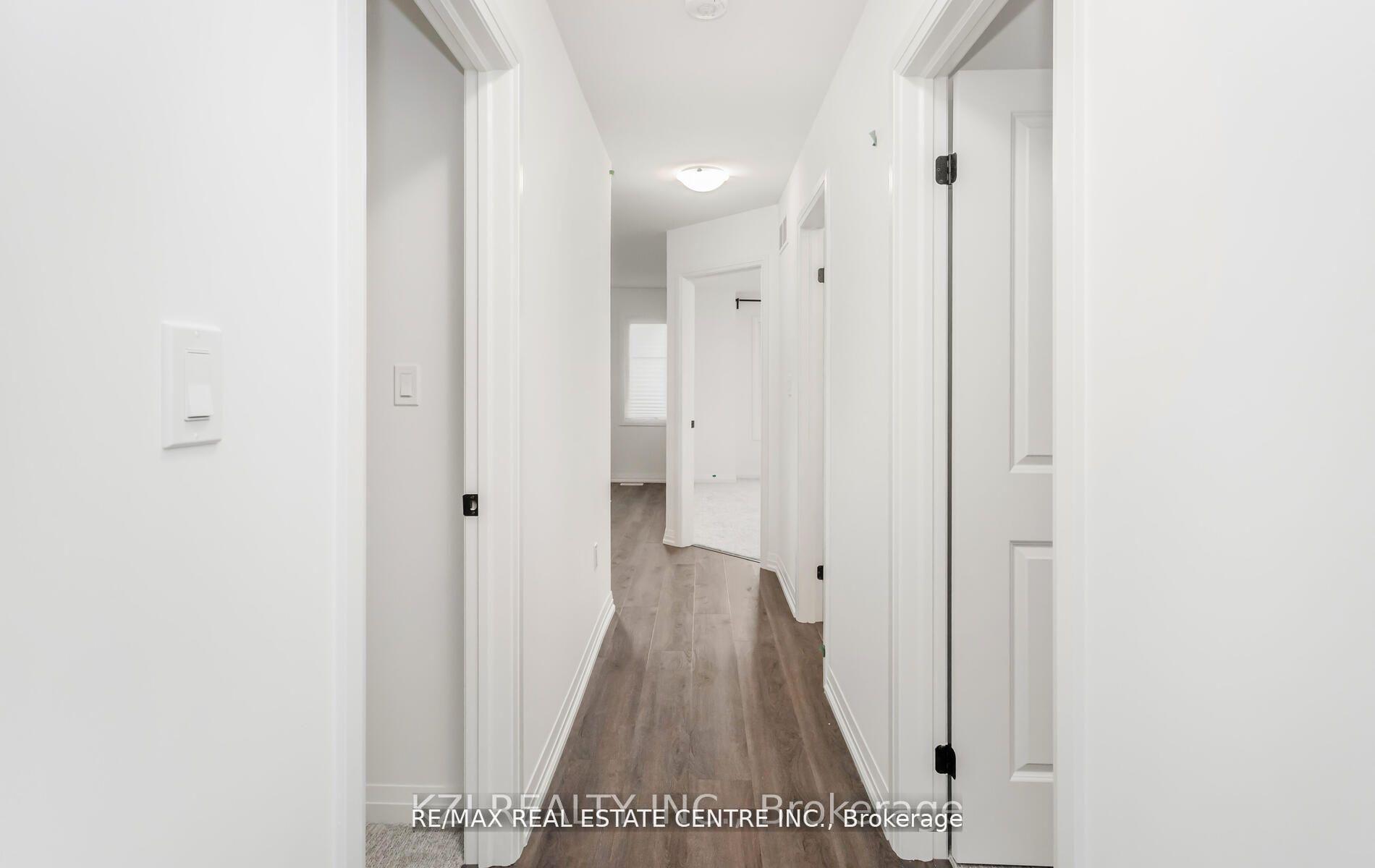 Photo 29 of 39 Samuel Avenue, Pelham, Fonthill — HOMEH