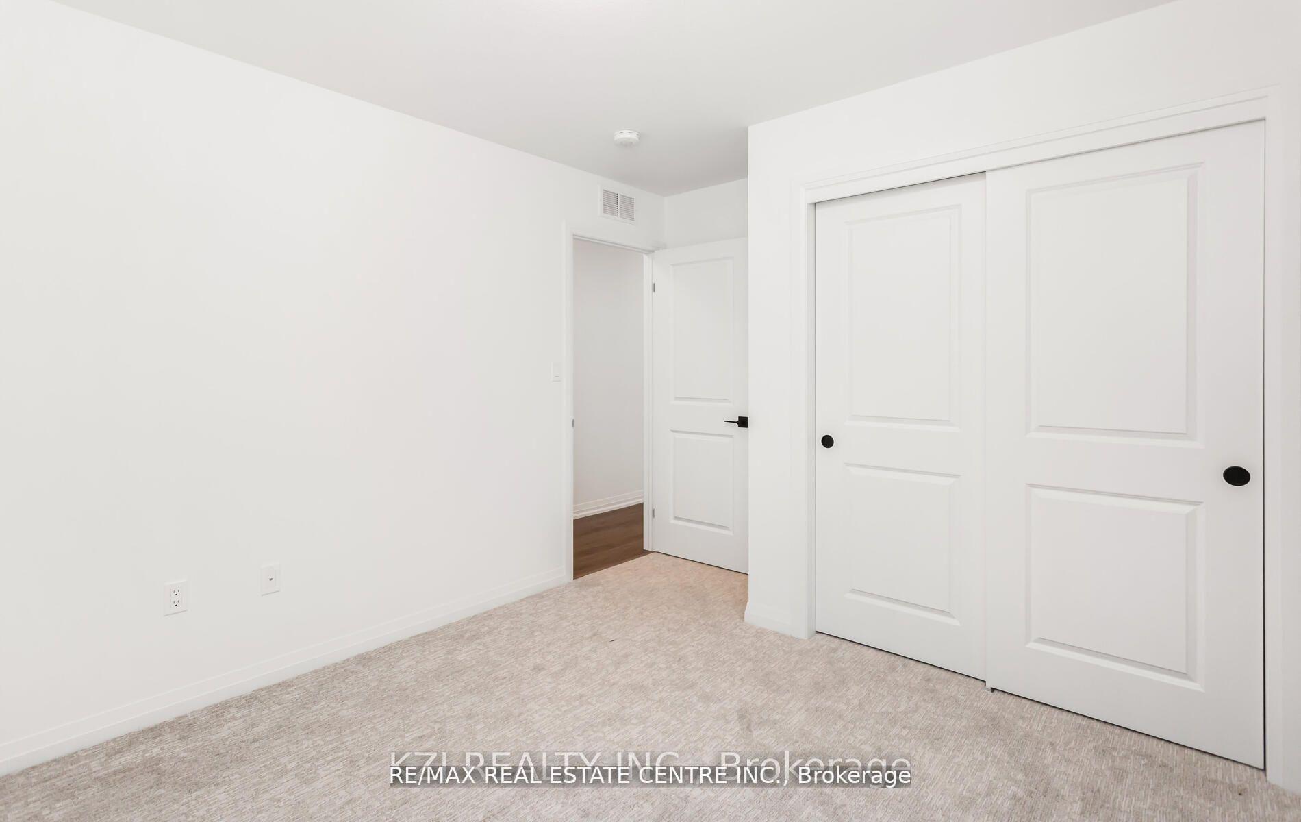 Photo 33 of 39 Samuel Avenue, Pelham, Fonthill — HOMEH
