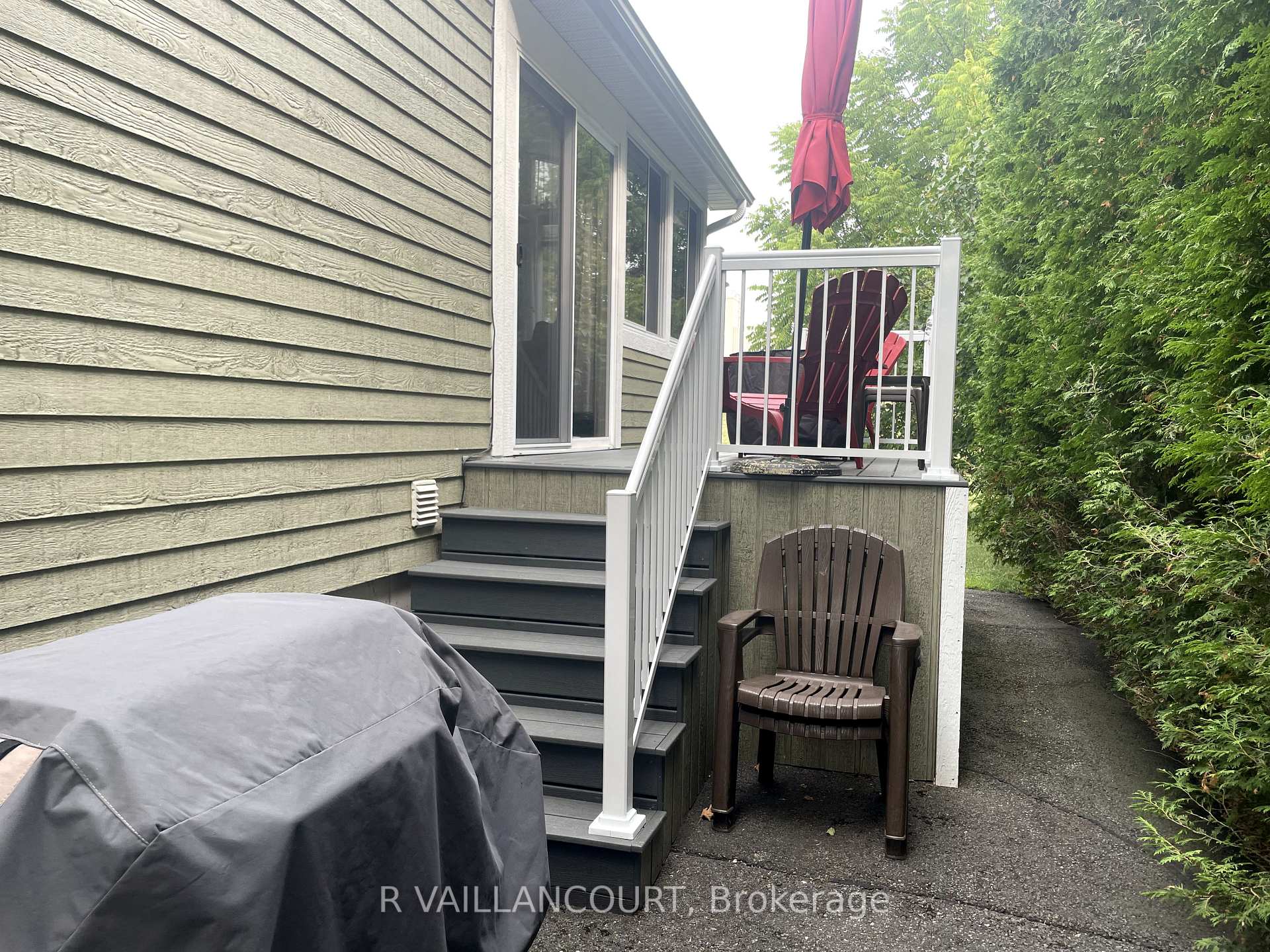 Photo 3 of 87 Kincardine Street E, North Glengarry, Alexandria — HOMEH