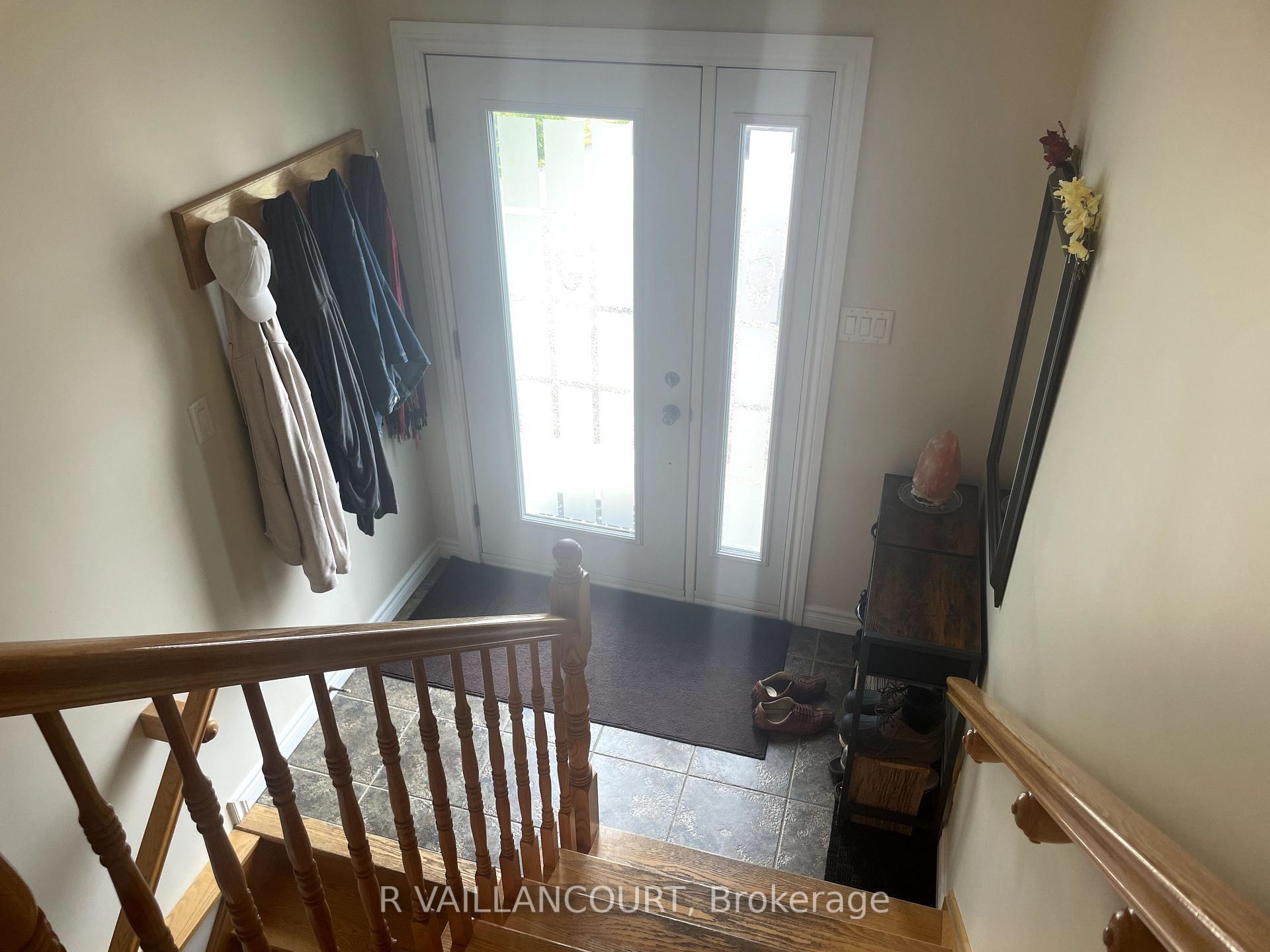 Photo 16 of 87 Kincardine Street E, North Glengarry, Alexandria — HOMEH