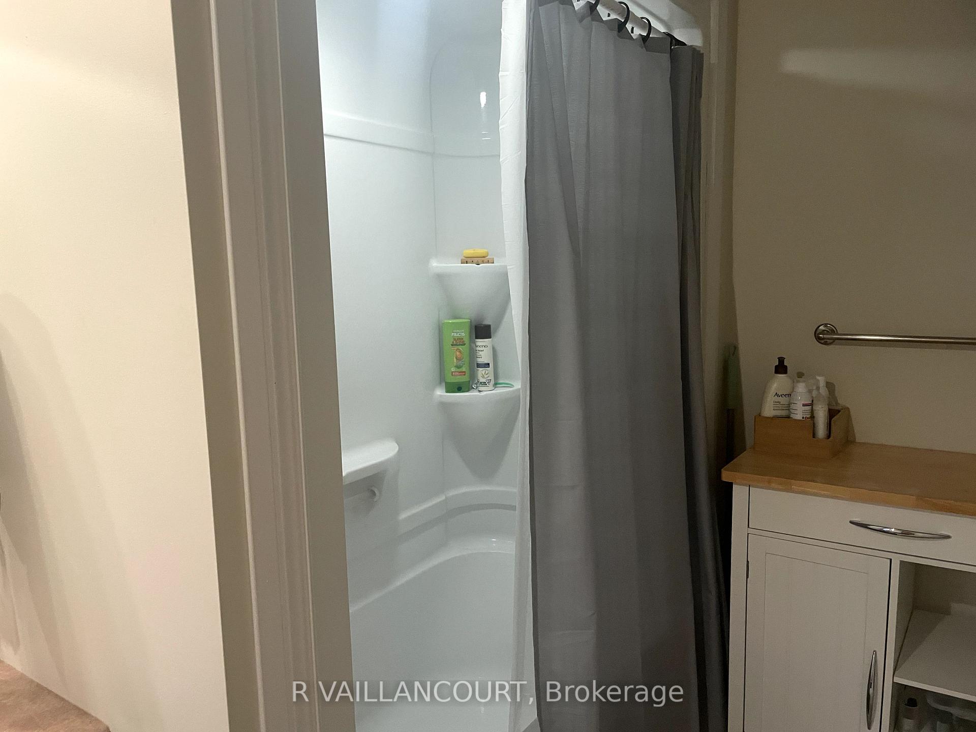 Photo 19 of 87 Kincardine Street E, North Glengarry, Alexandria — HOMEH