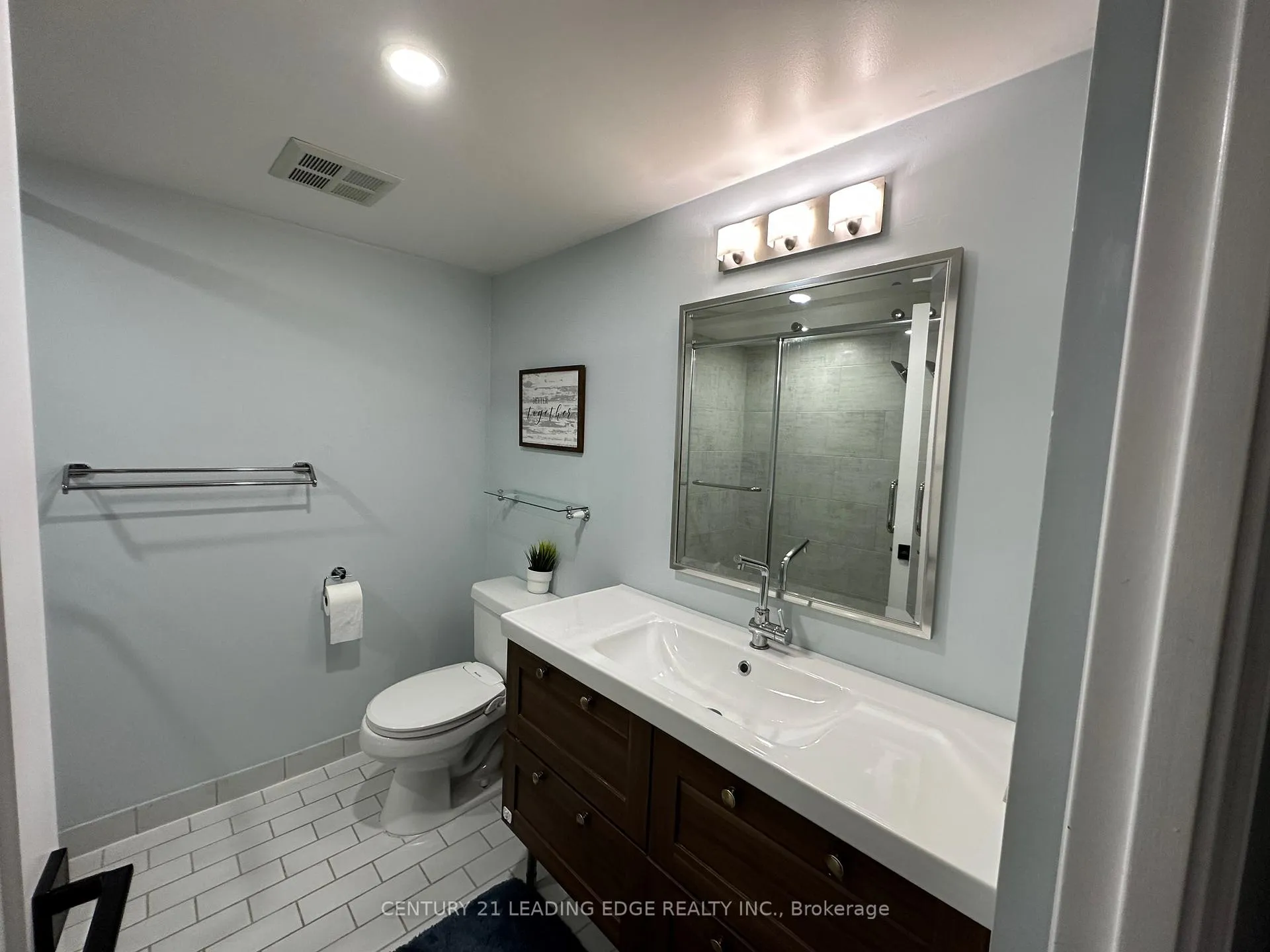 Photo 11 of Unit 802, 195 Wynford Drive, Toronto, Flemingdon Park — HOMEH