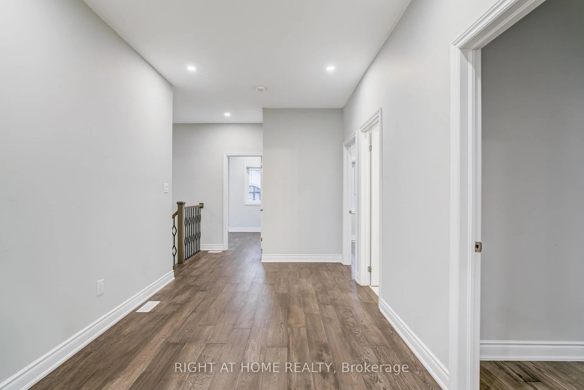 Photo 14 of Unit 7, 487 Aztec Drive, Oshawa, McLaughlin — HOMEH