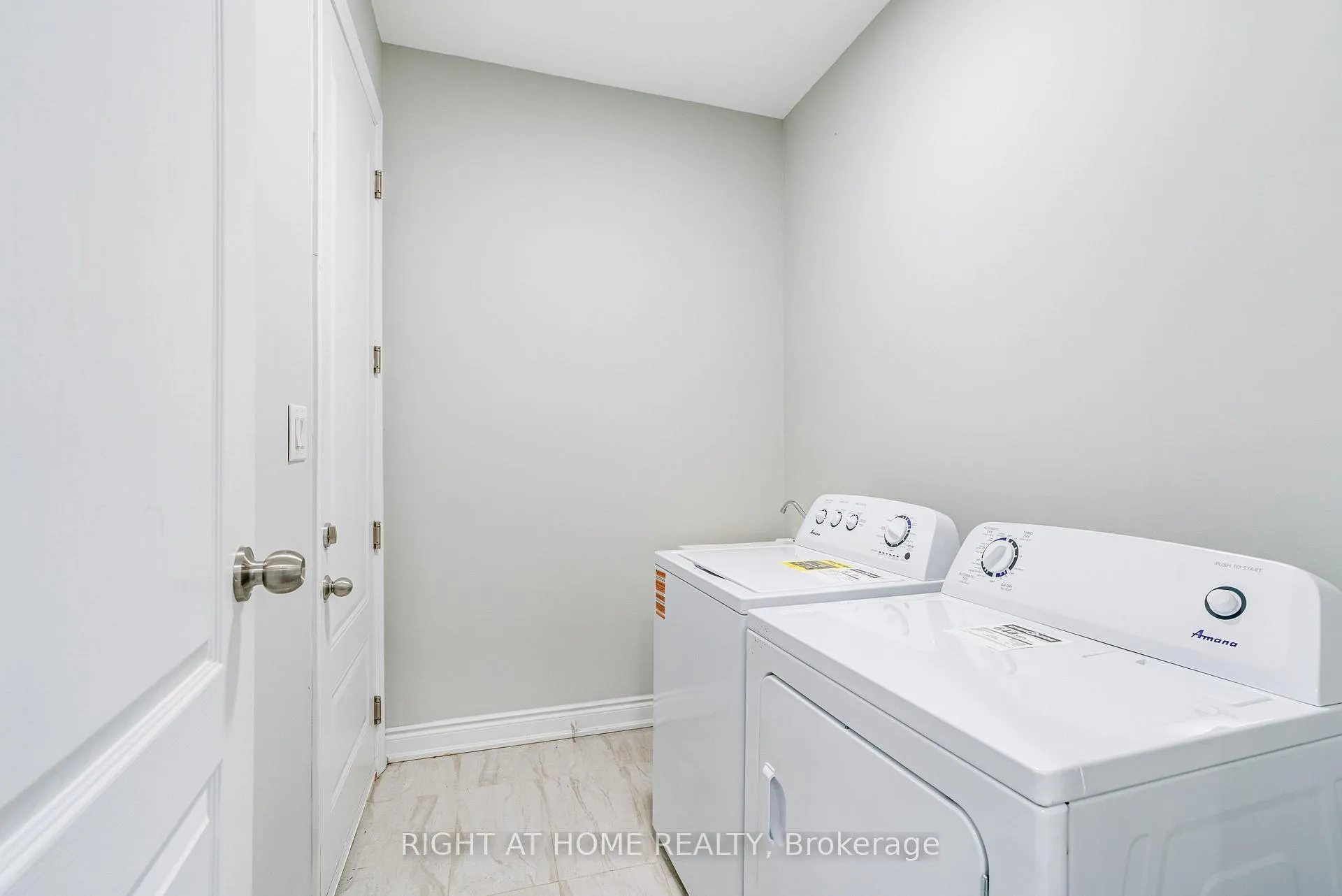 Photo 42 of Unit 7, 487 Aztec Drive, Oshawa, McLaughlin — HOMEH