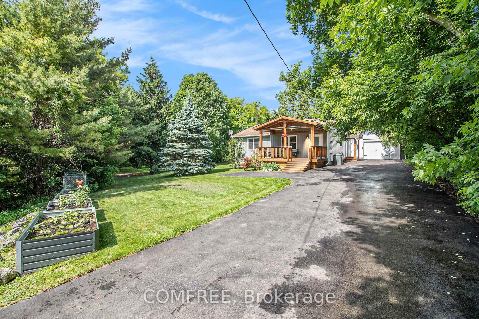 Photo 7 of 481 Ottawa Street, North Dundas, Winchester — HOMEH