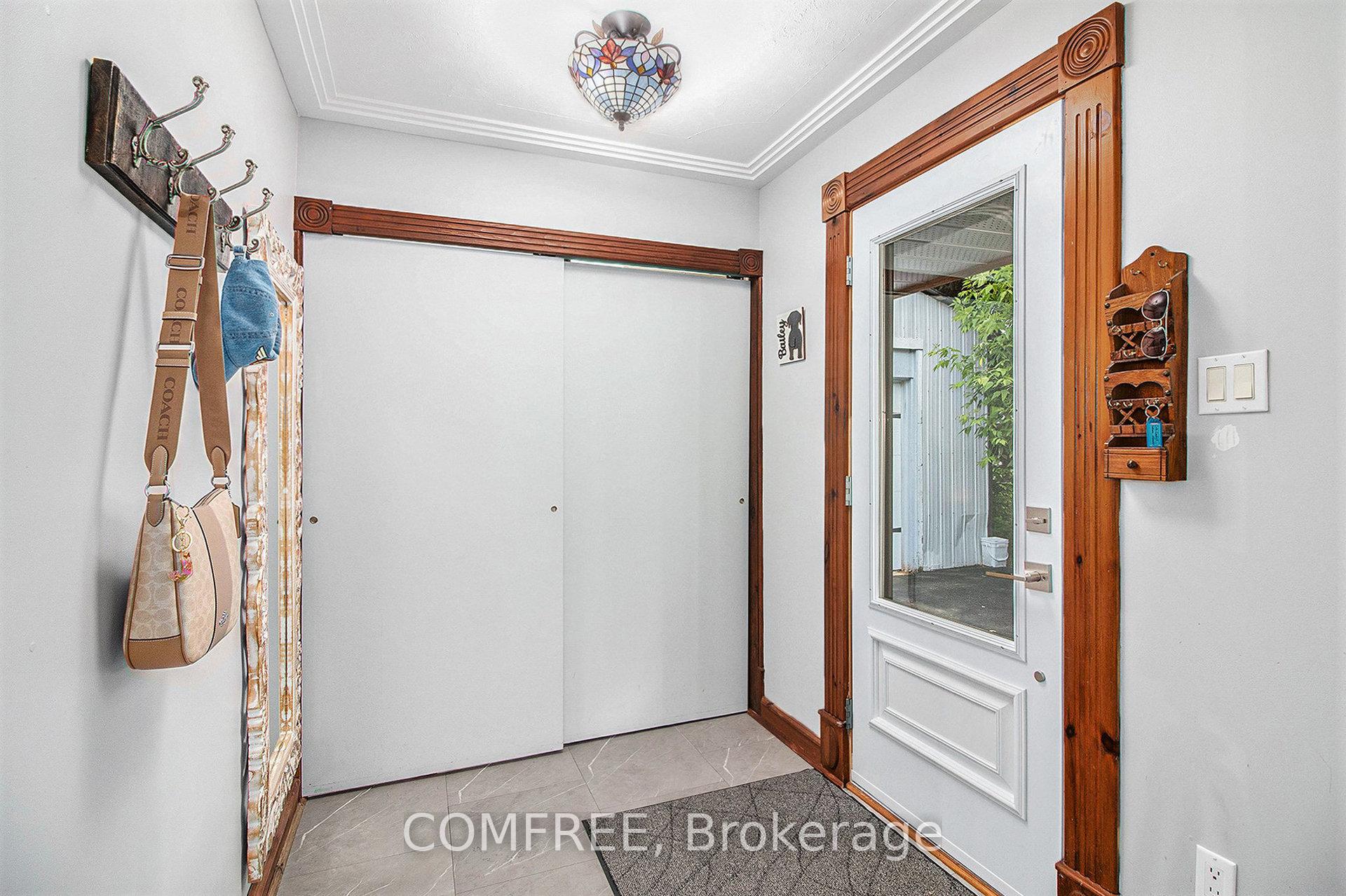 Photo 9 of 481 Ottawa Street, North Dundas, Winchester — HOMEH