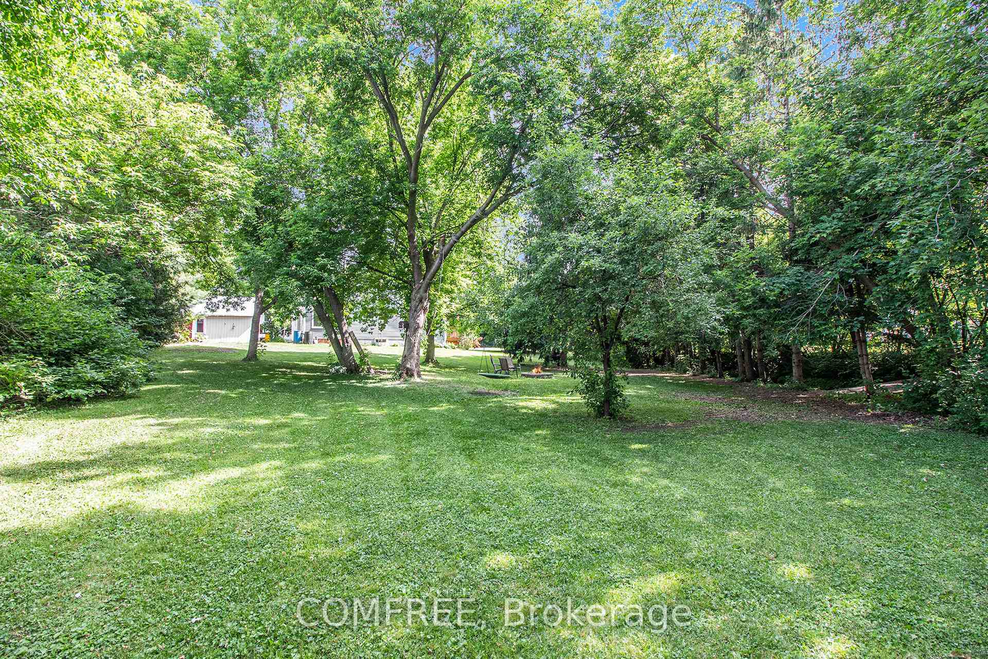 Photo 23 of 481 Ottawa Street, North Dundas, Winchester — HOMEH
