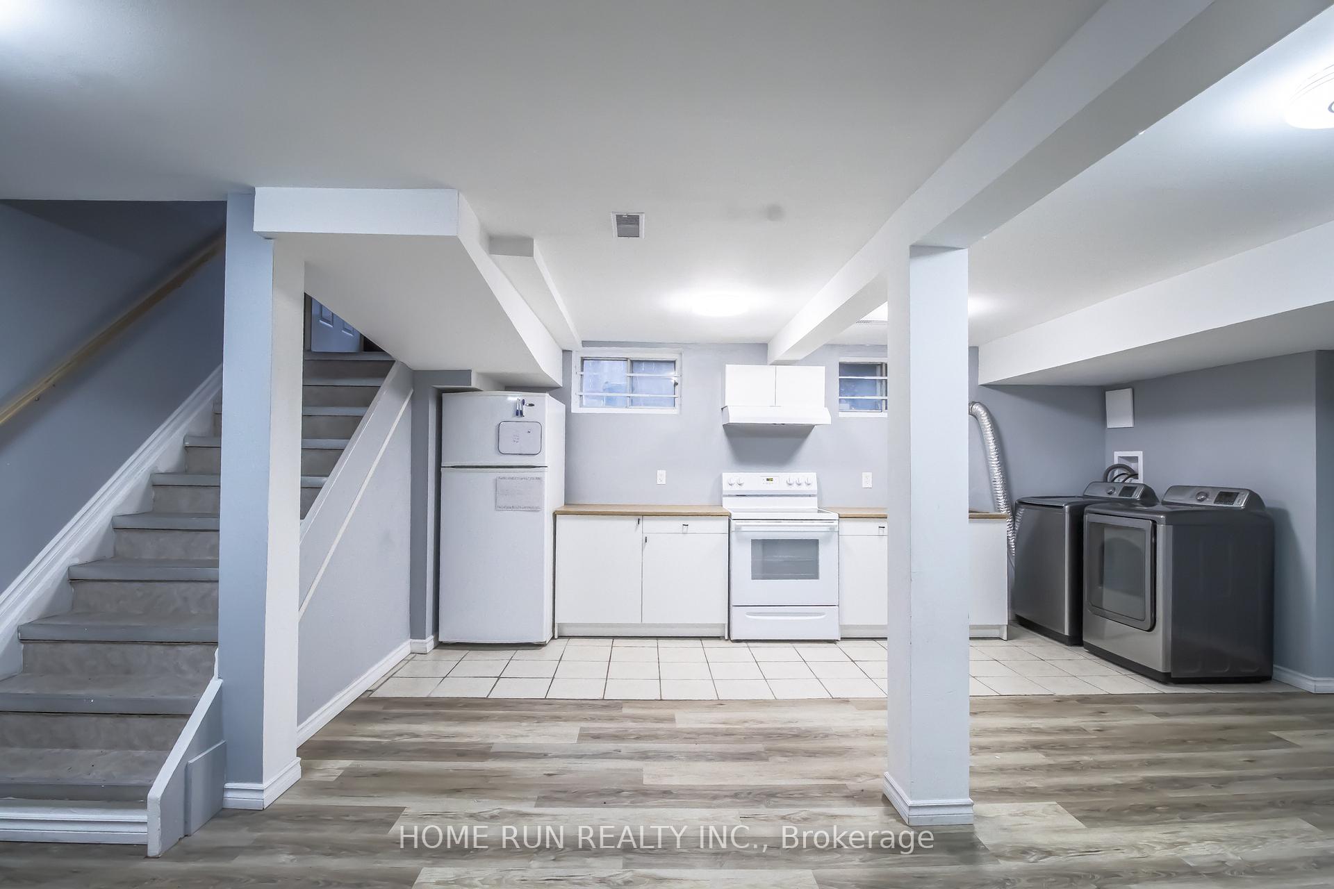 Photo 7 of Unit B, 98 Donald Street, Ottawa, Overbrook — HOMEH