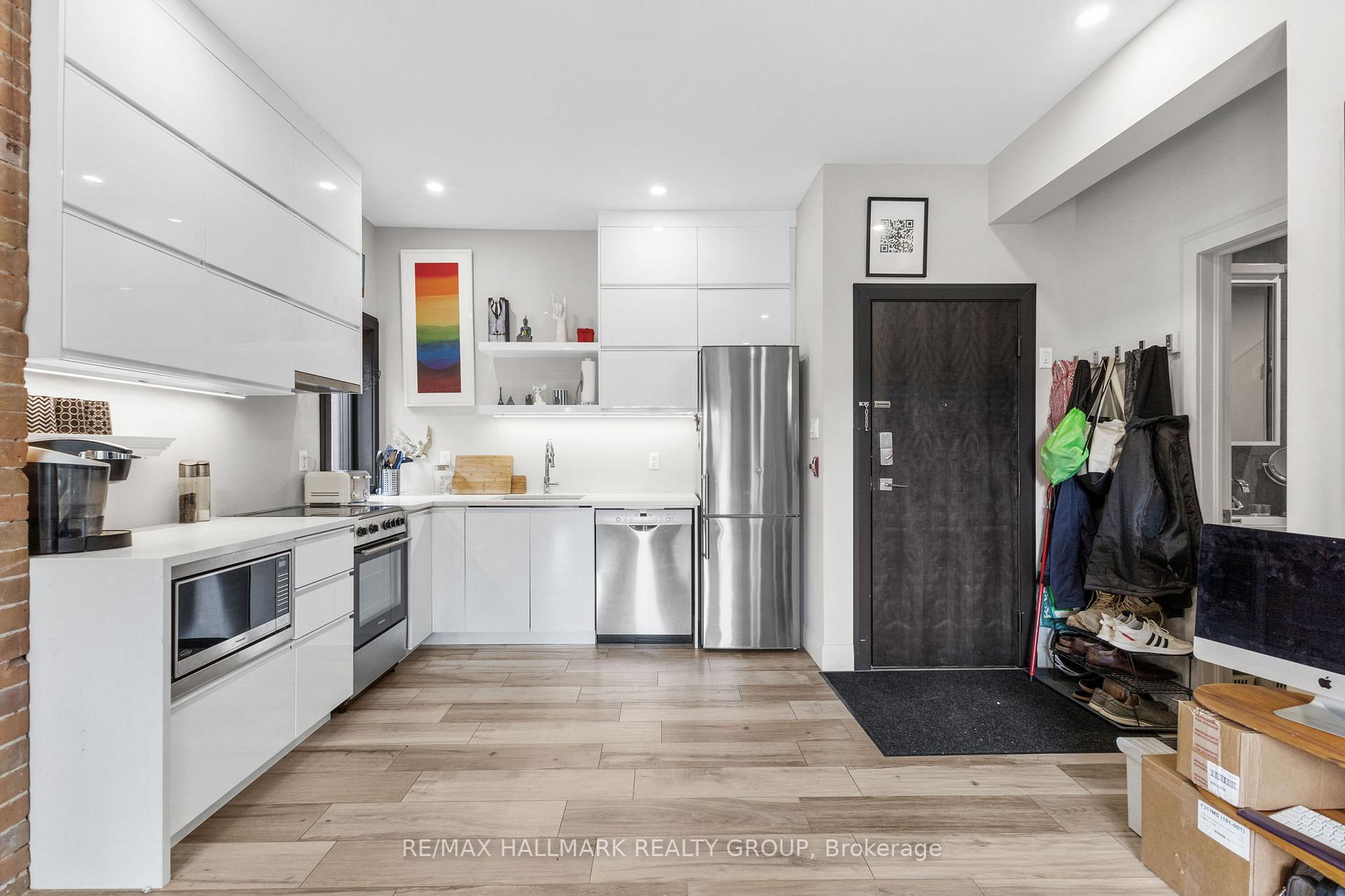 Photo 11 of Unit 3, 201 Maclaren Street, Ottawa, Ottawa Centre — HOMEH