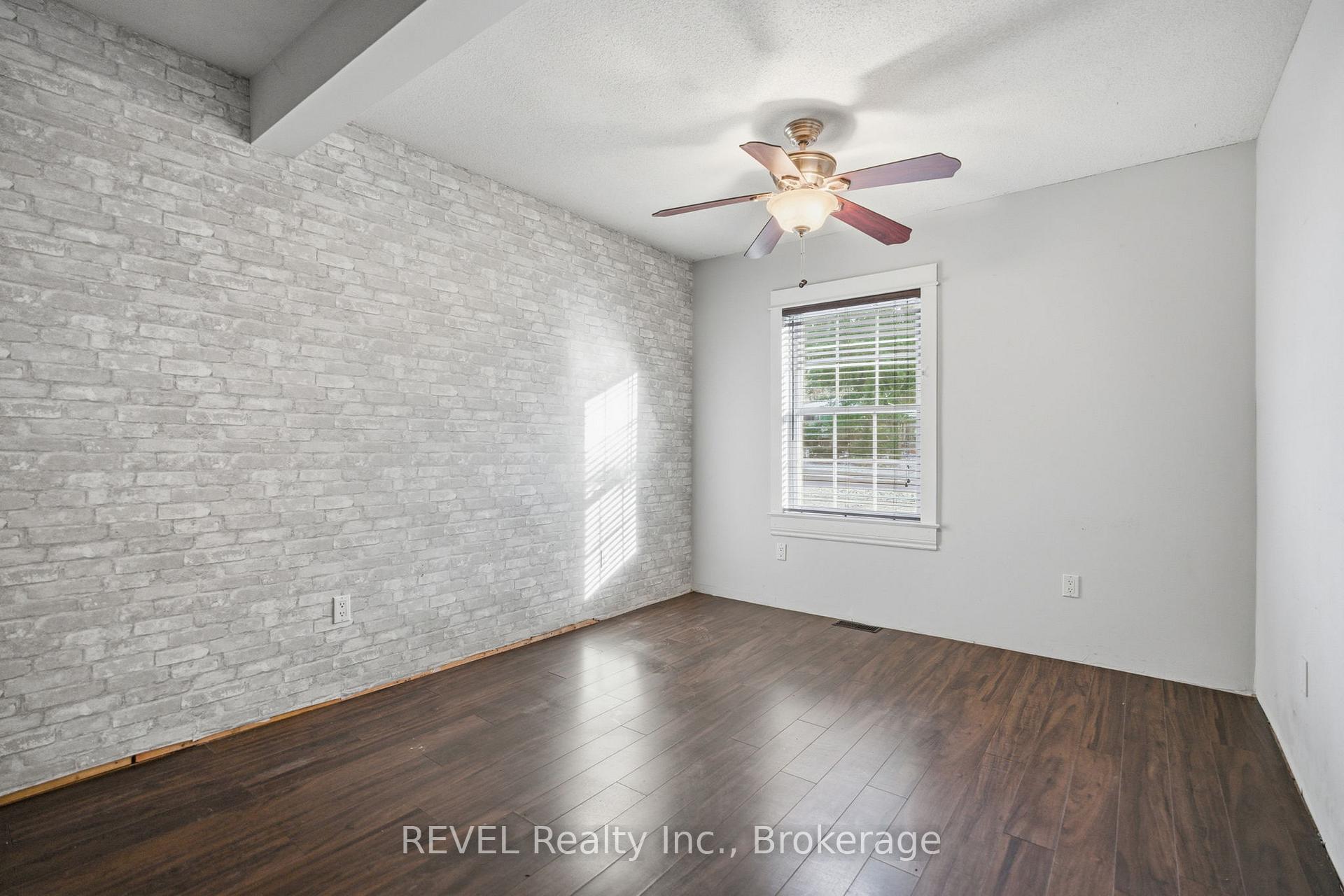 Photo 13 of 1176 Haist Street, Pelham, Fonthill — HOMEH