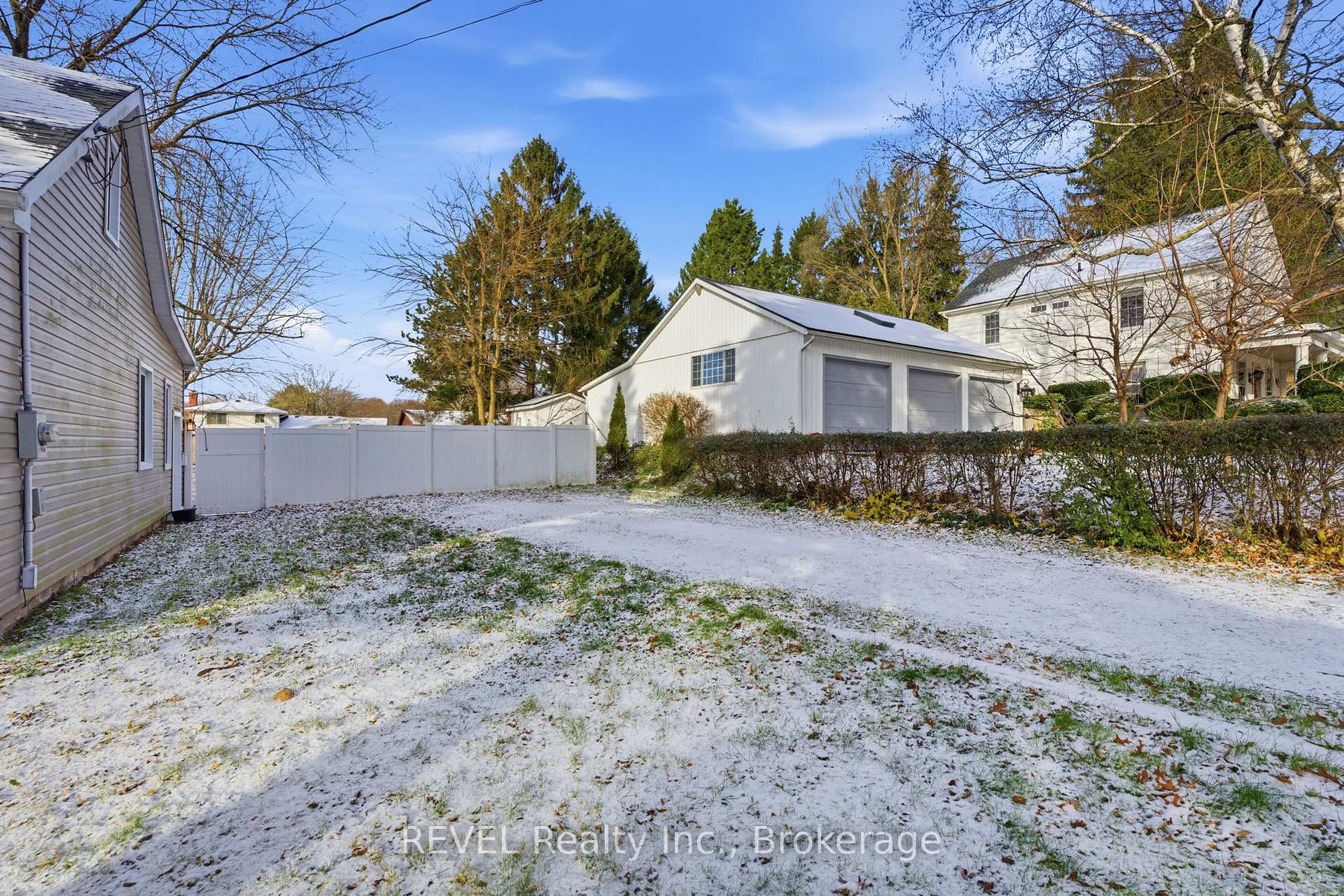 Photo 24 of 1176 Haist Street, Pelham, Fonthill — HOMEH