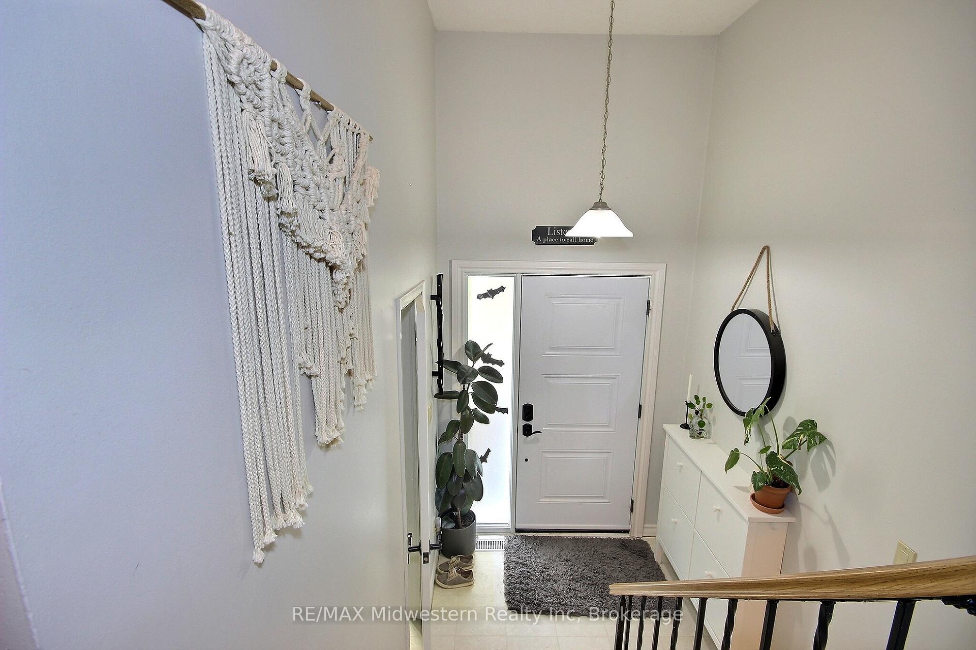 Photo 2 of 755 York Avenue N, North Perth, Listowel — HOMEH