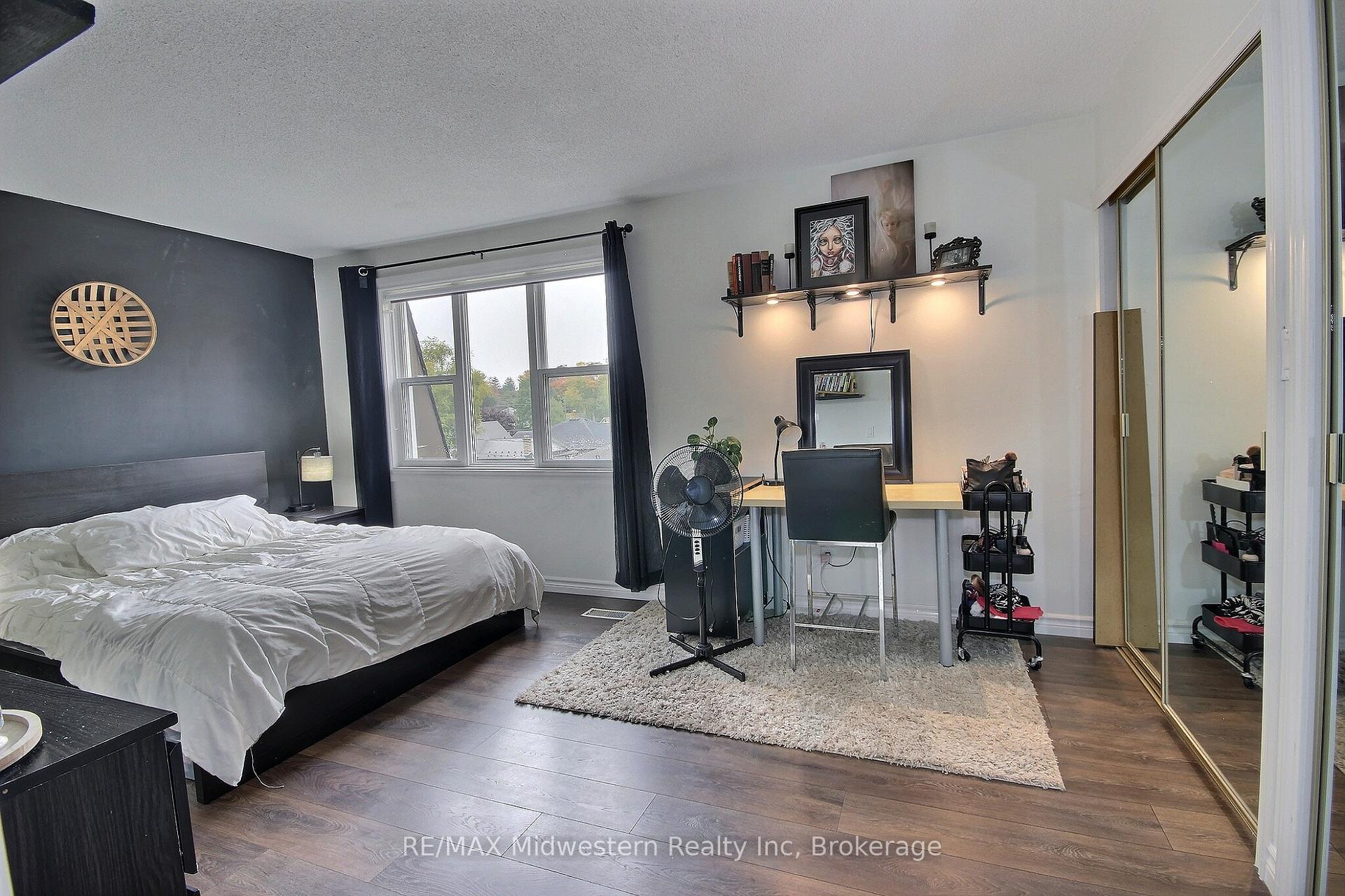 Photo 11 of 755 York Avenue N, North Perth, Listowel — HOMEH