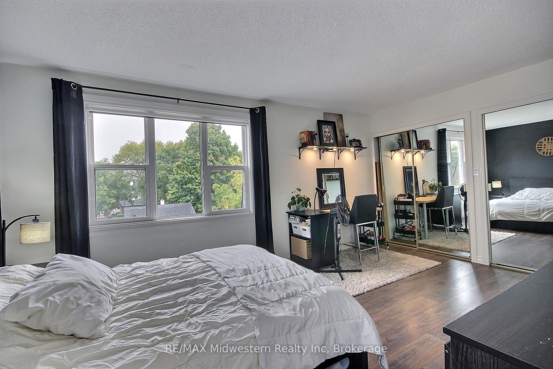 Photo 13 of 755 York Avenue N, North Perth, Listowel — HOMEH